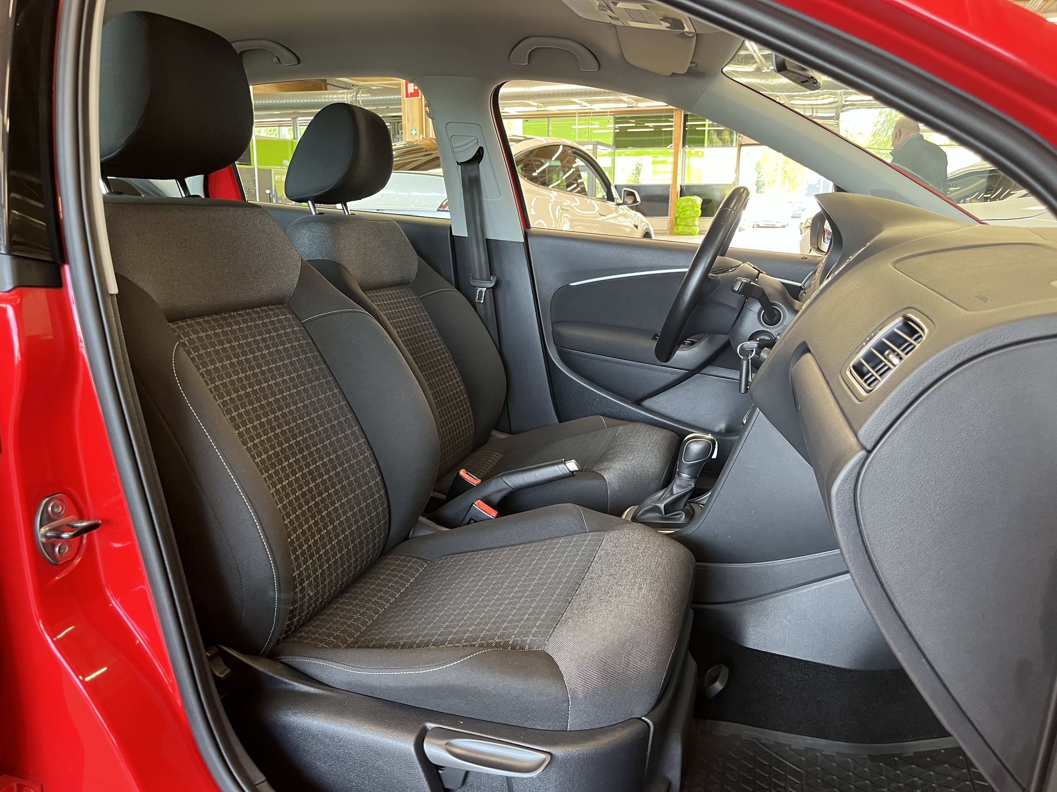 Volkswagen Polo 2016