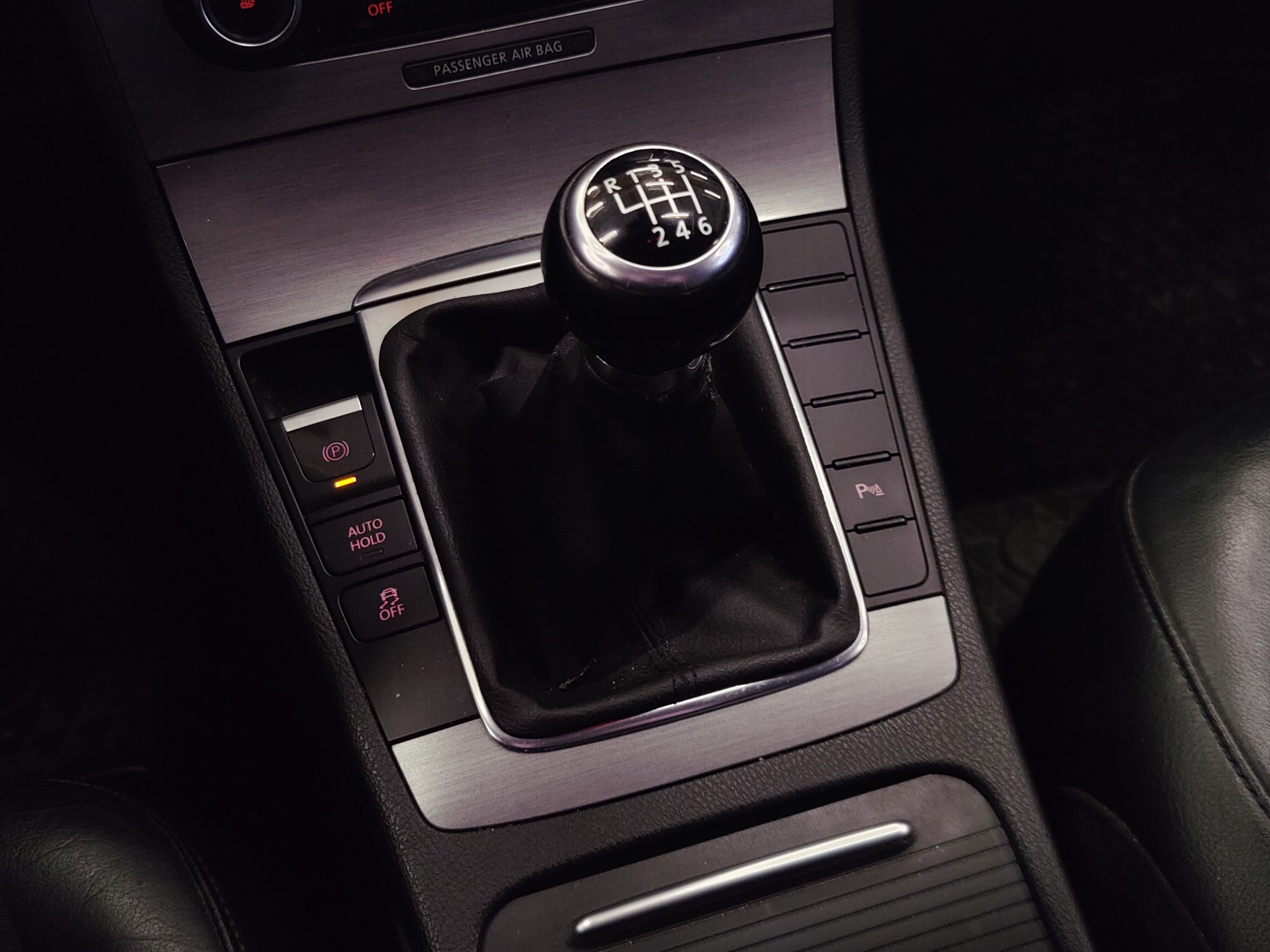 Volkswagen Passat 2011