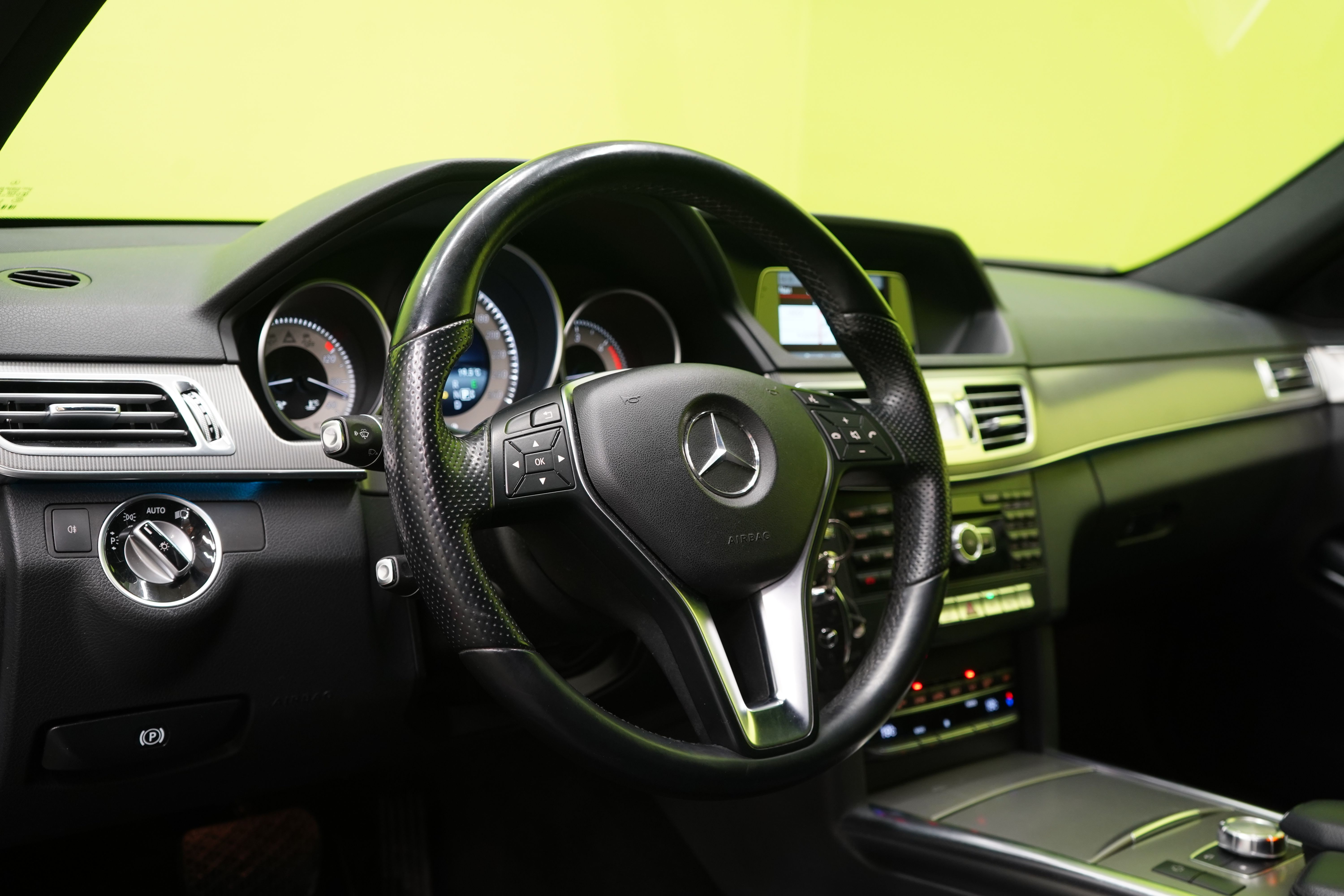 Mercedes-Benz E 2013