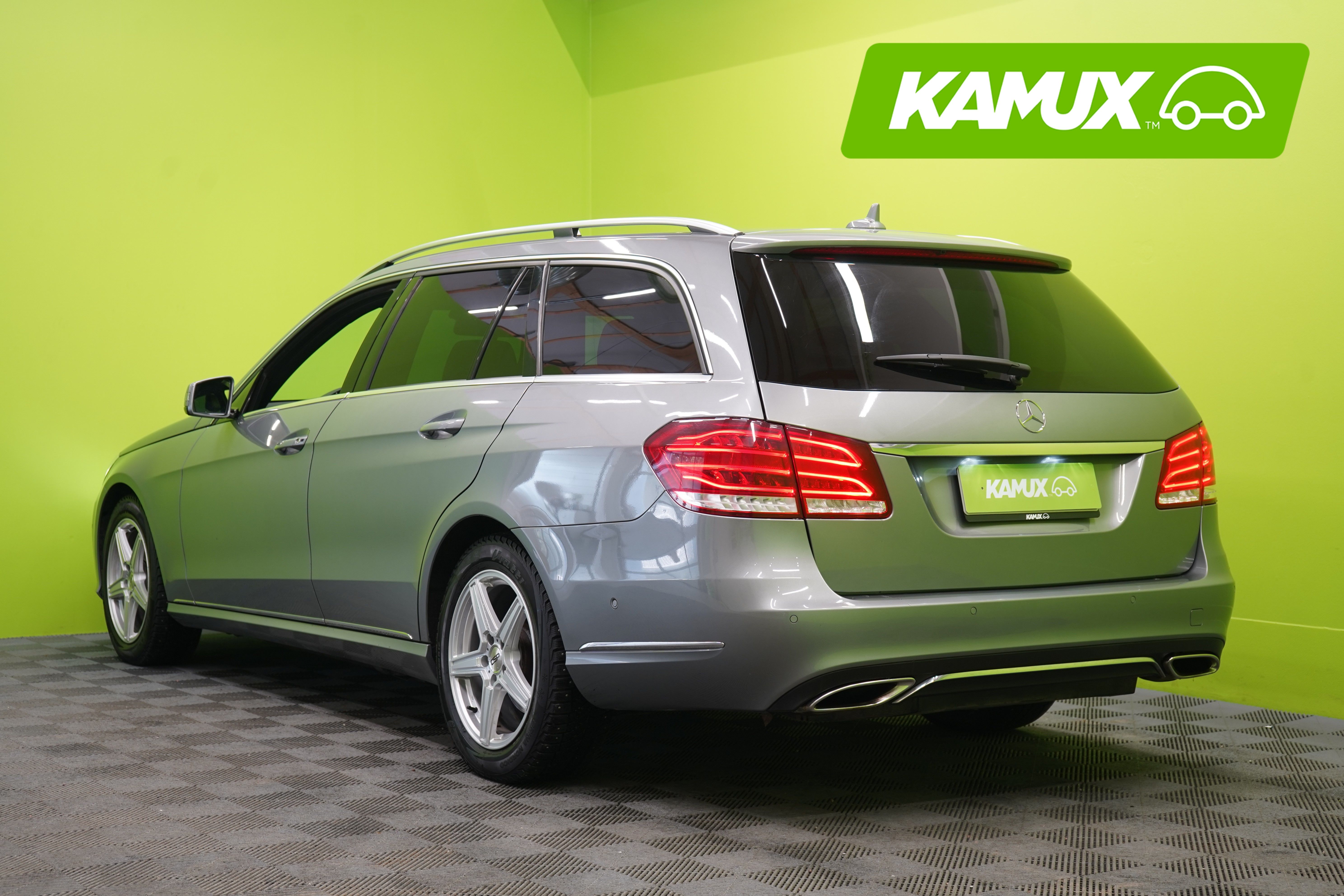 Mercedes-Benz E 2013