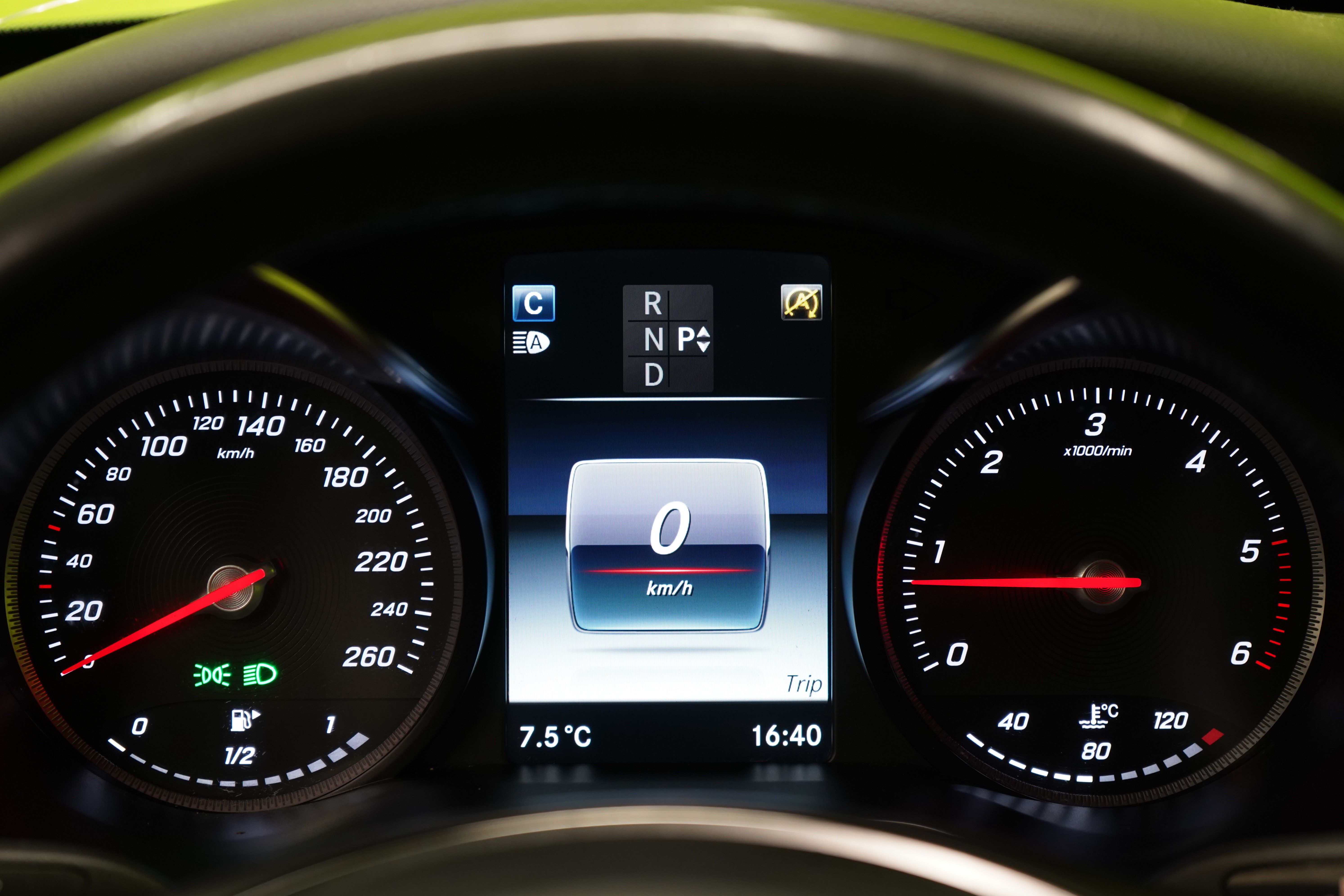 Mercedes-Benz C 2016