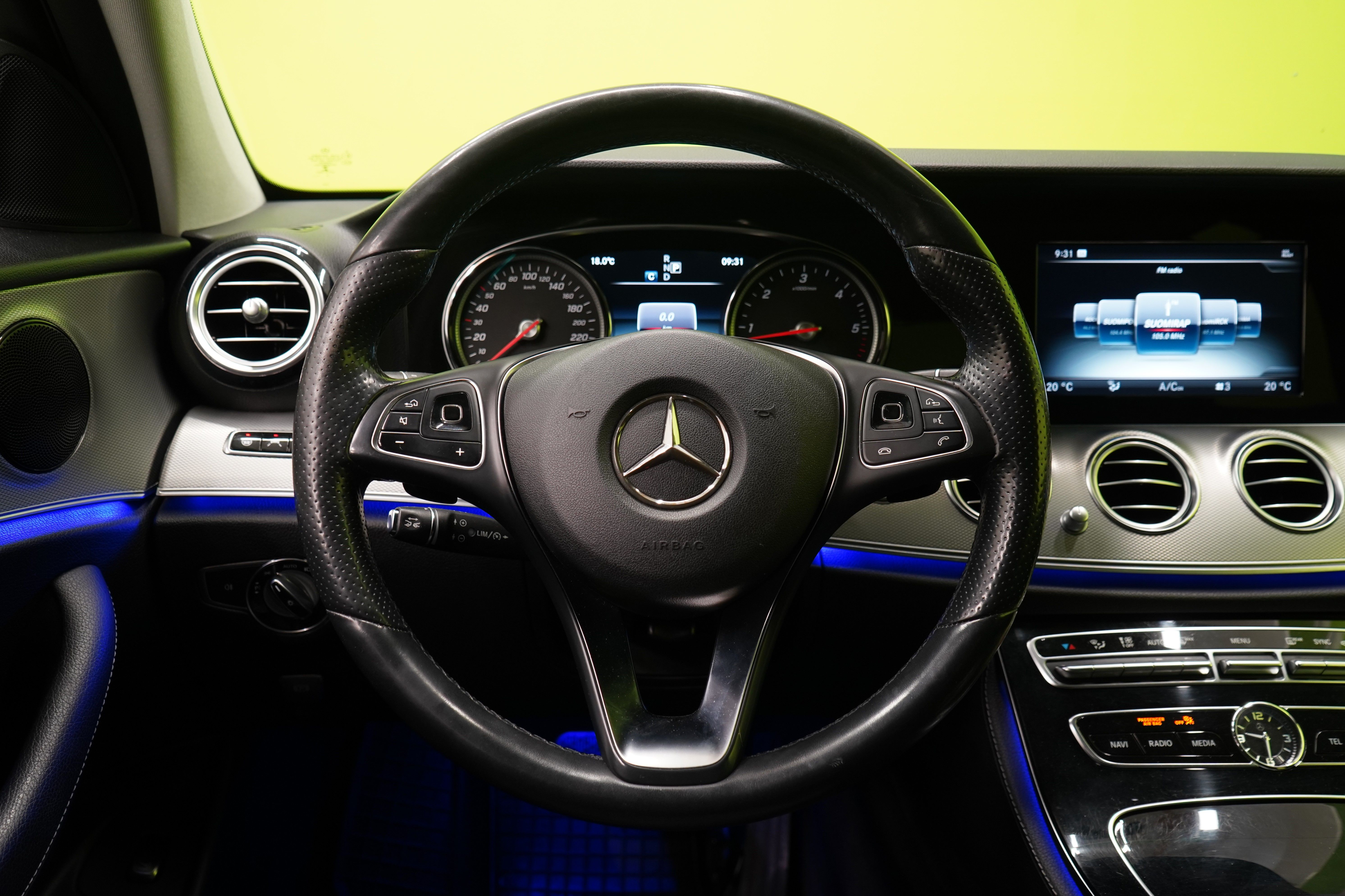 Mercedes-Benz E 2016