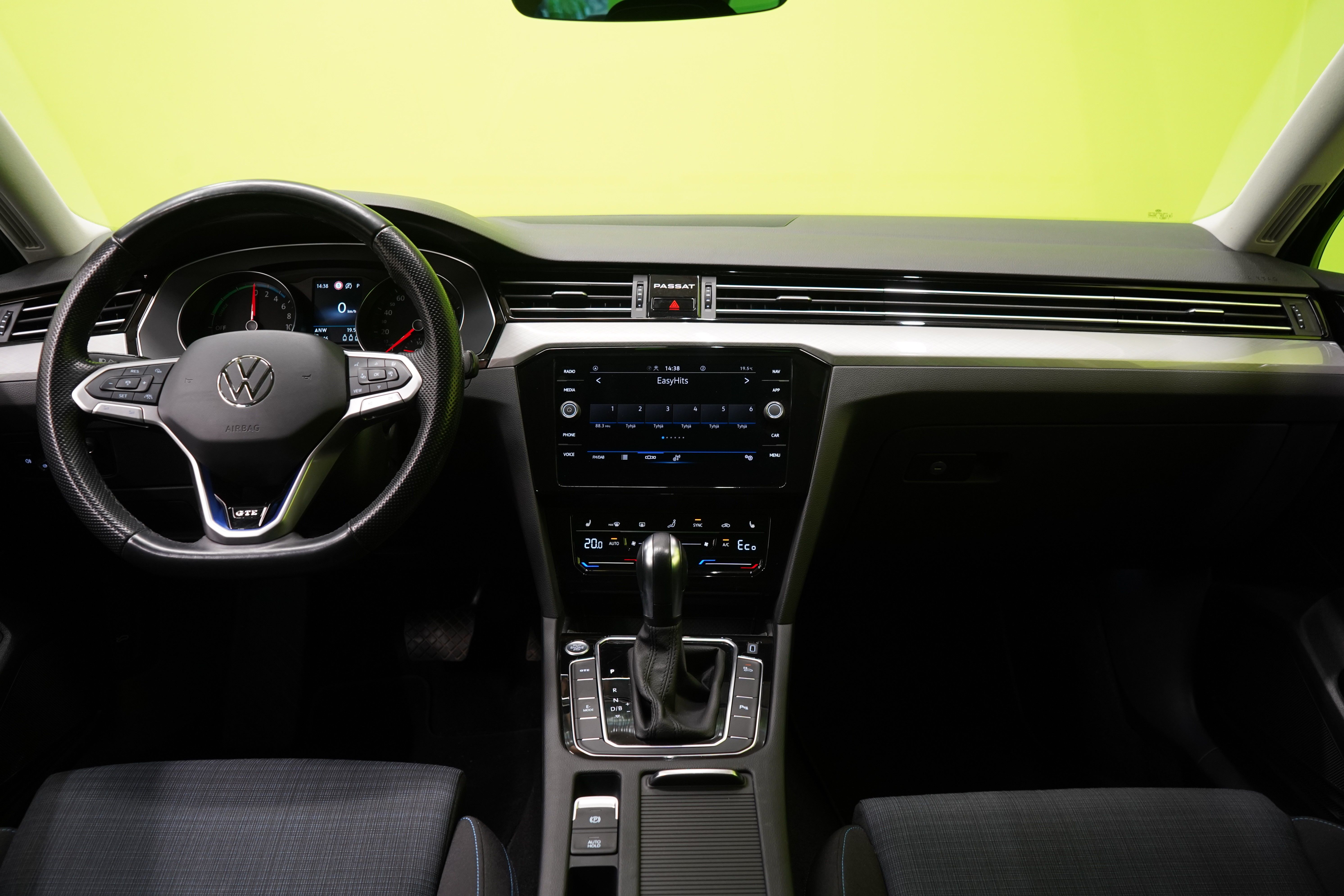 Volkswagen Passat 2021