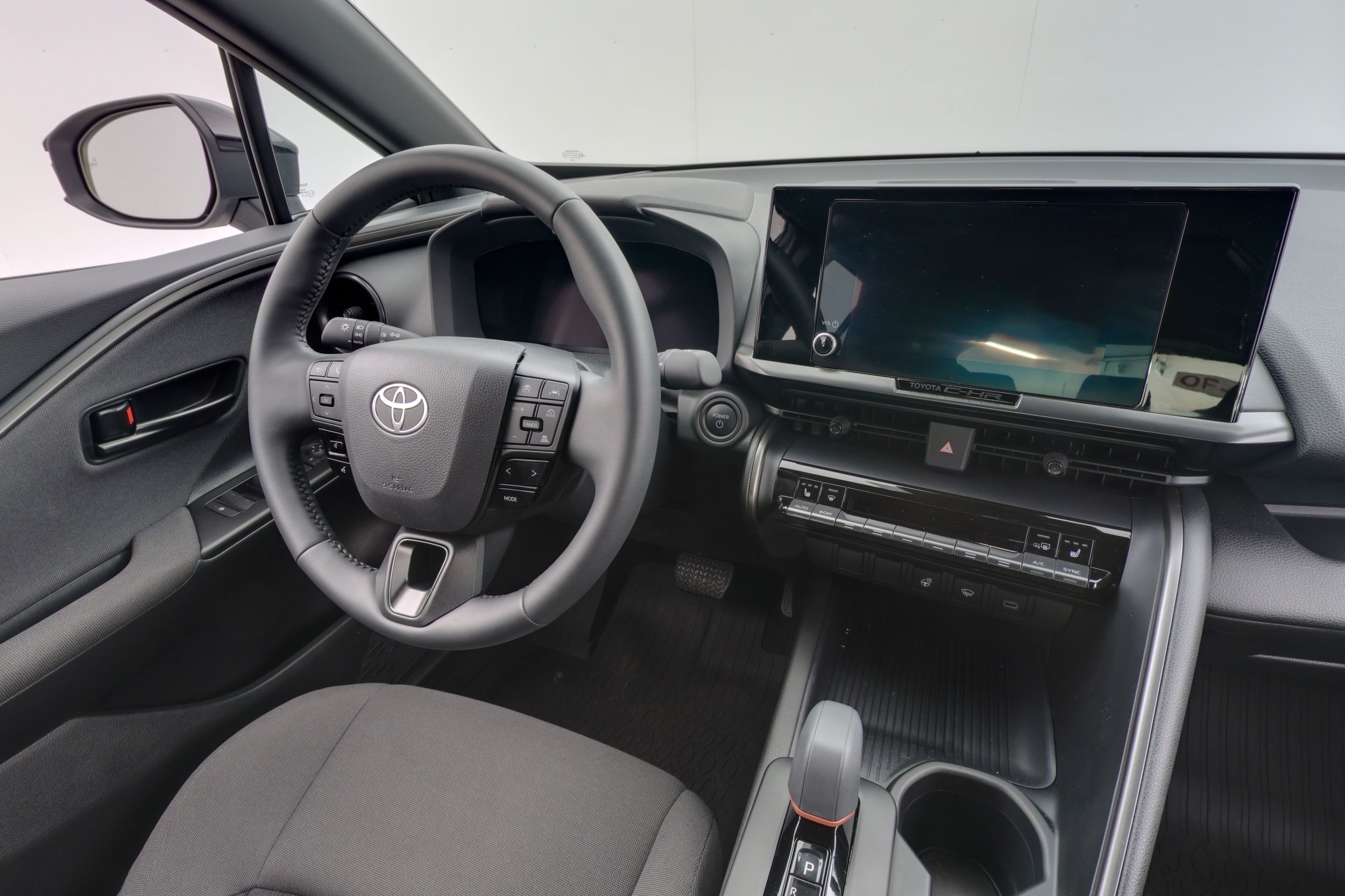 Toyota C-HR 2025