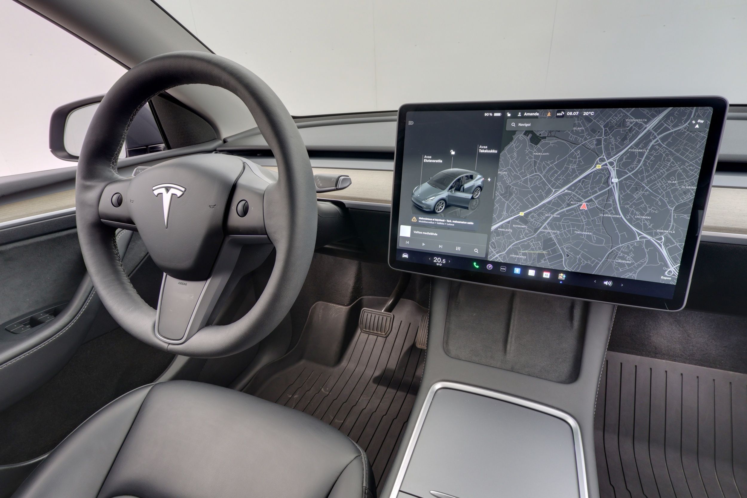 Tesla Model Y 2023