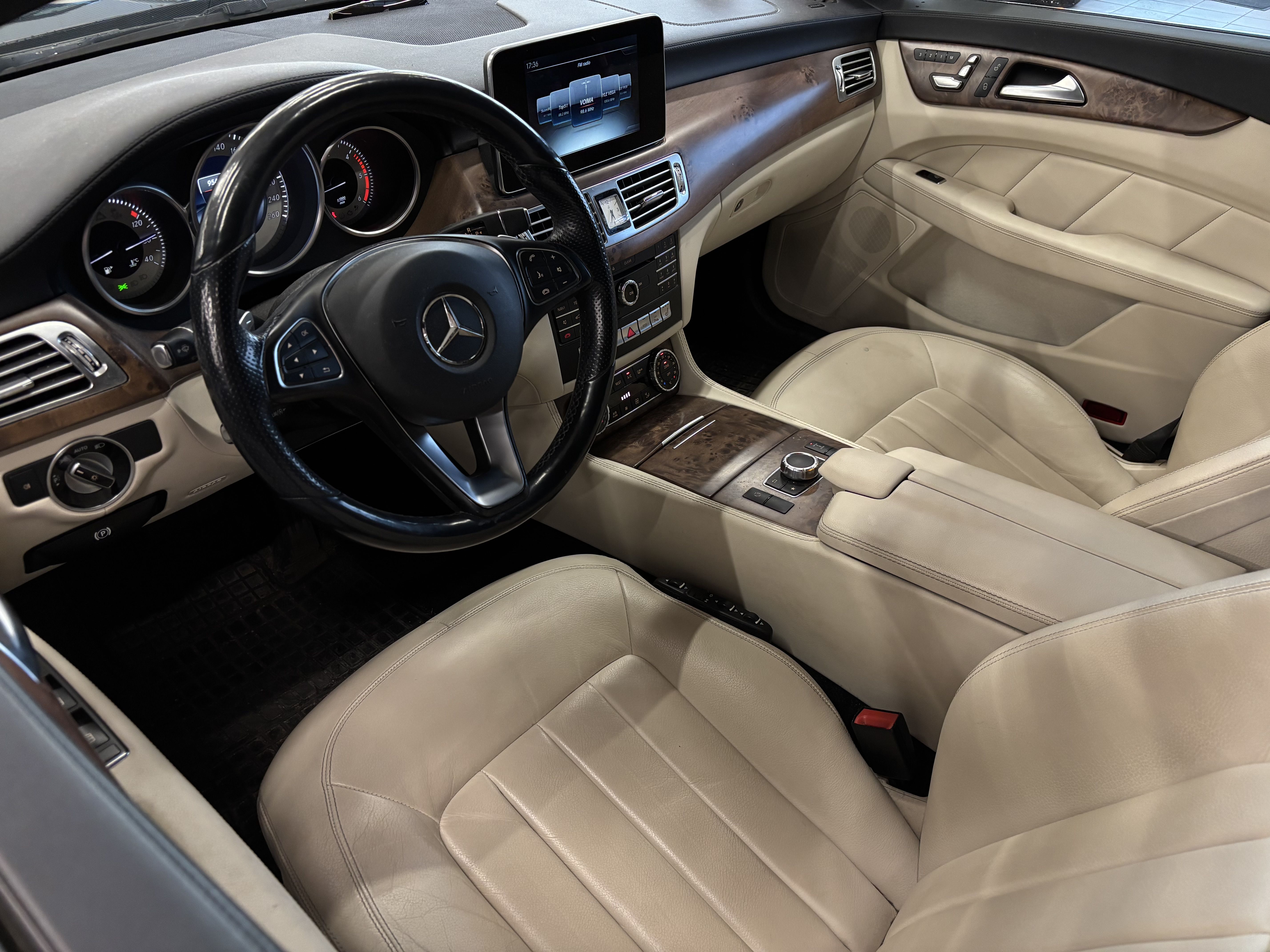 Mercedes-Benz CLS 2016