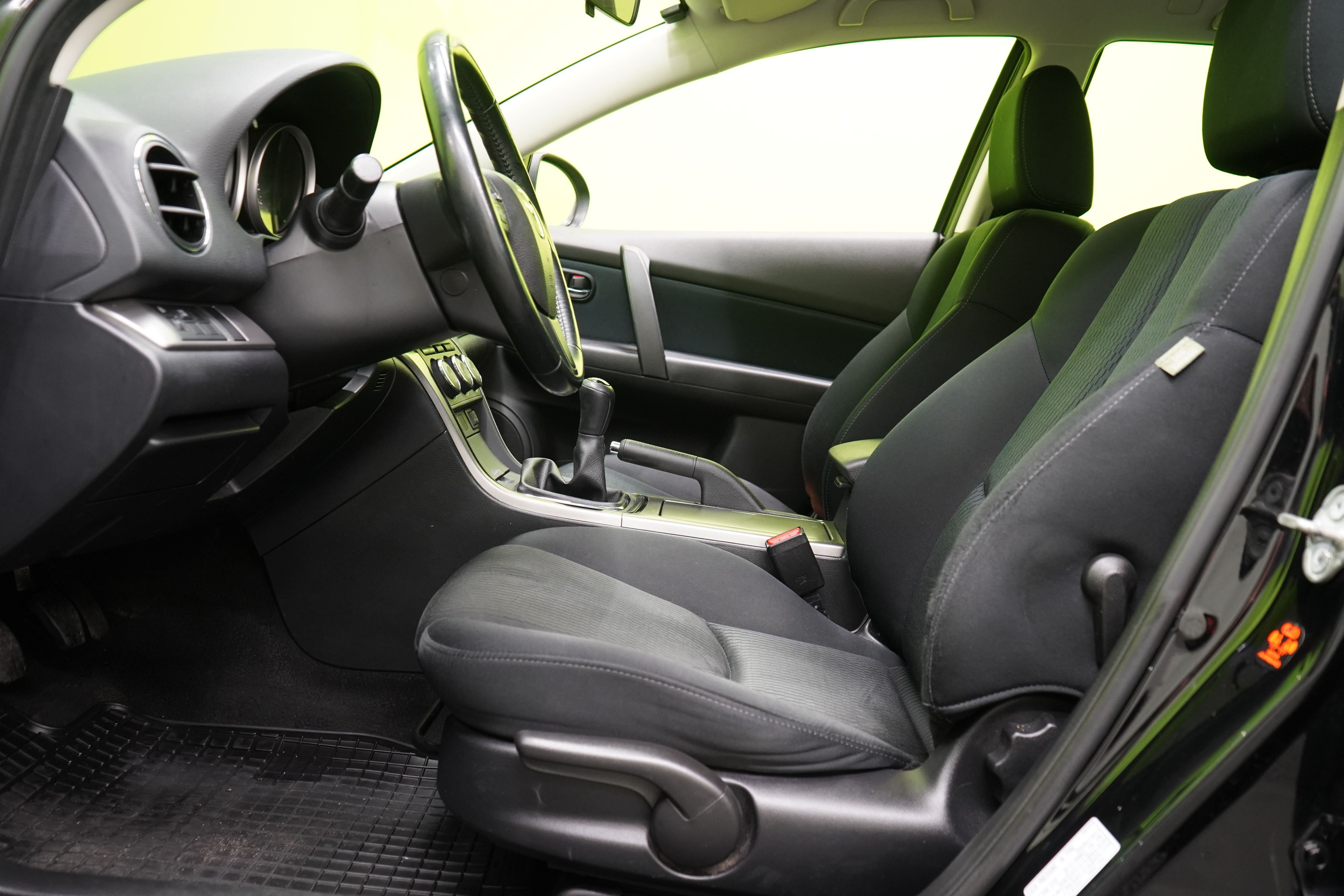 Mazda 6 2011