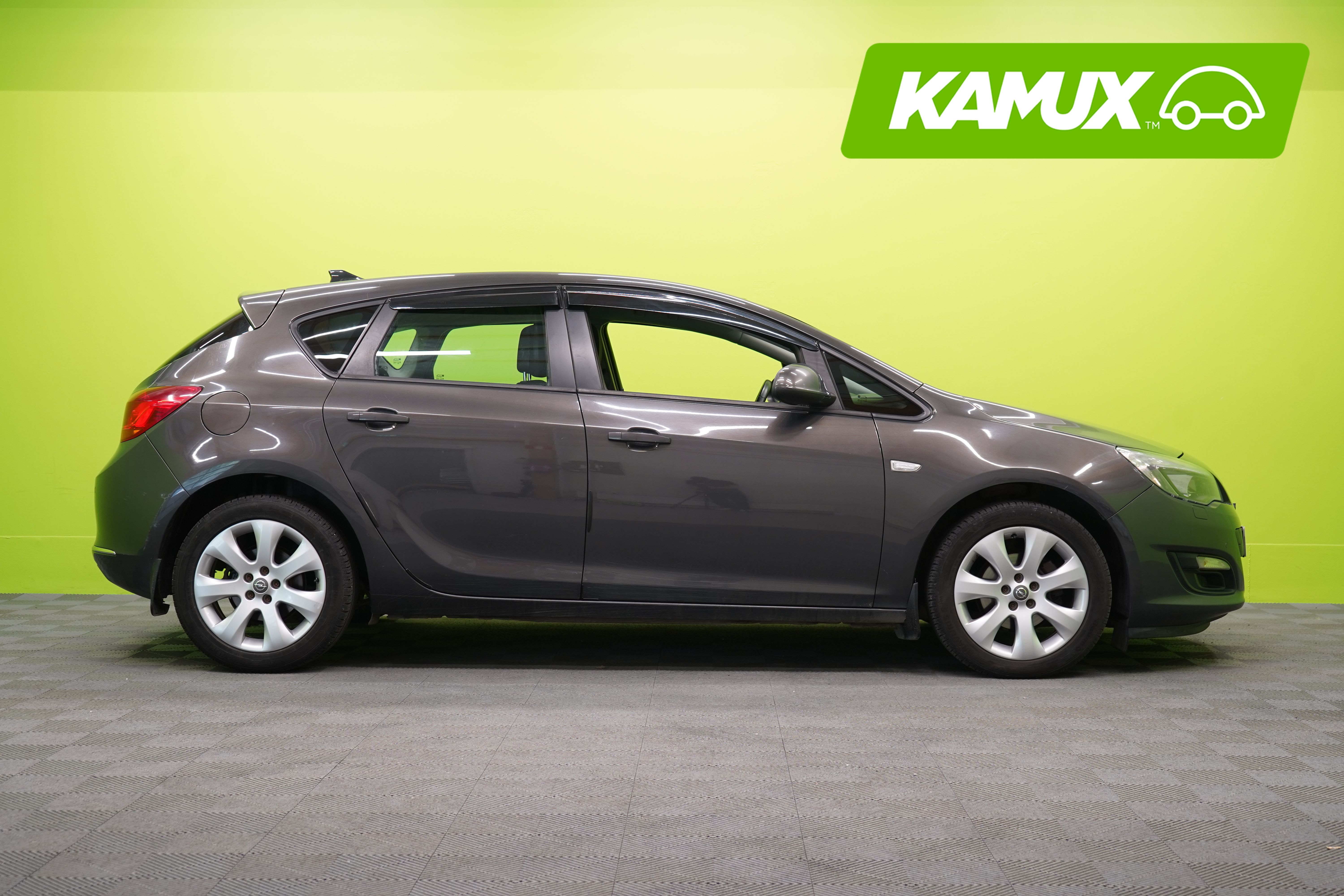 Opel Astra 2013