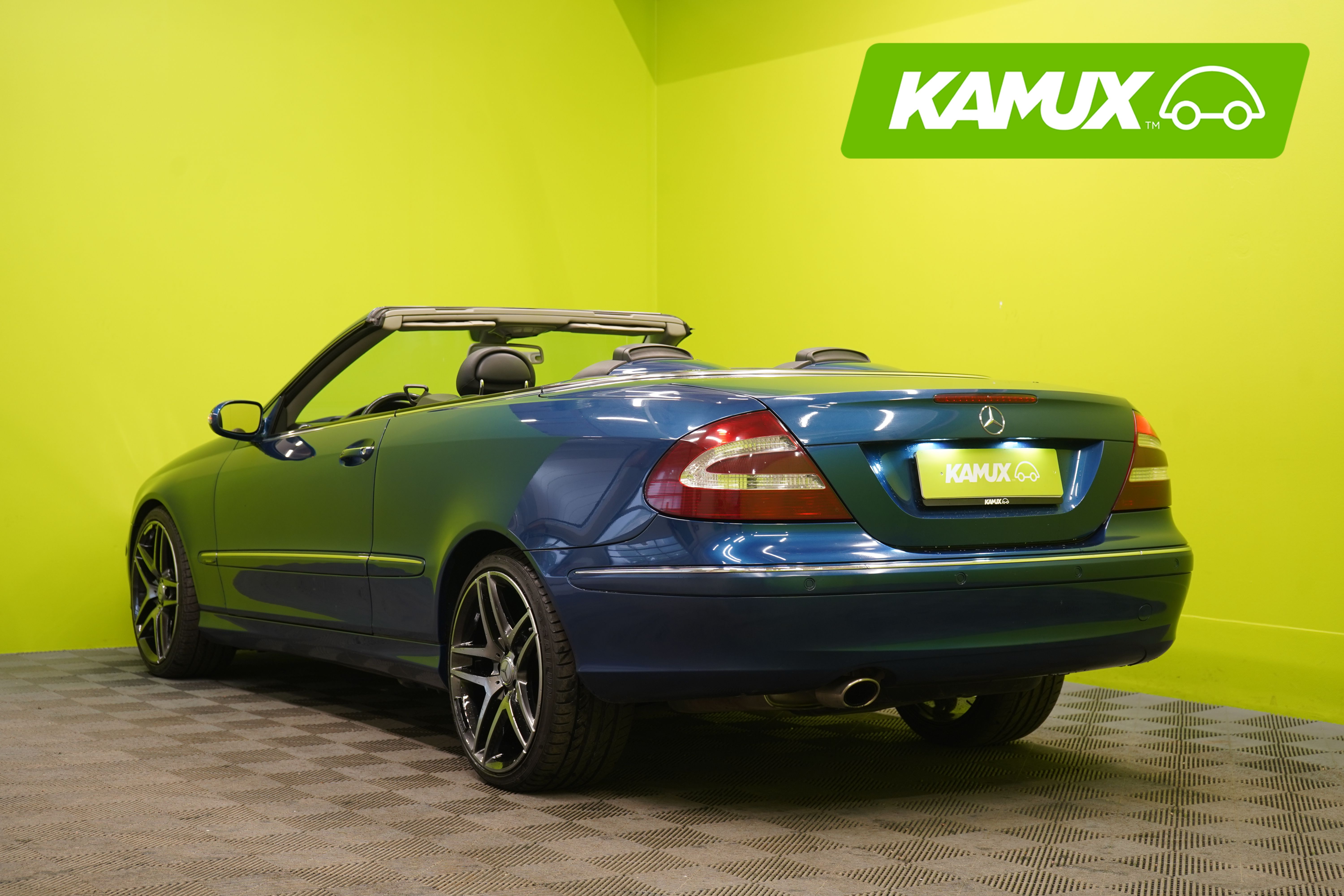 Mercedes-Benz CLK 2004