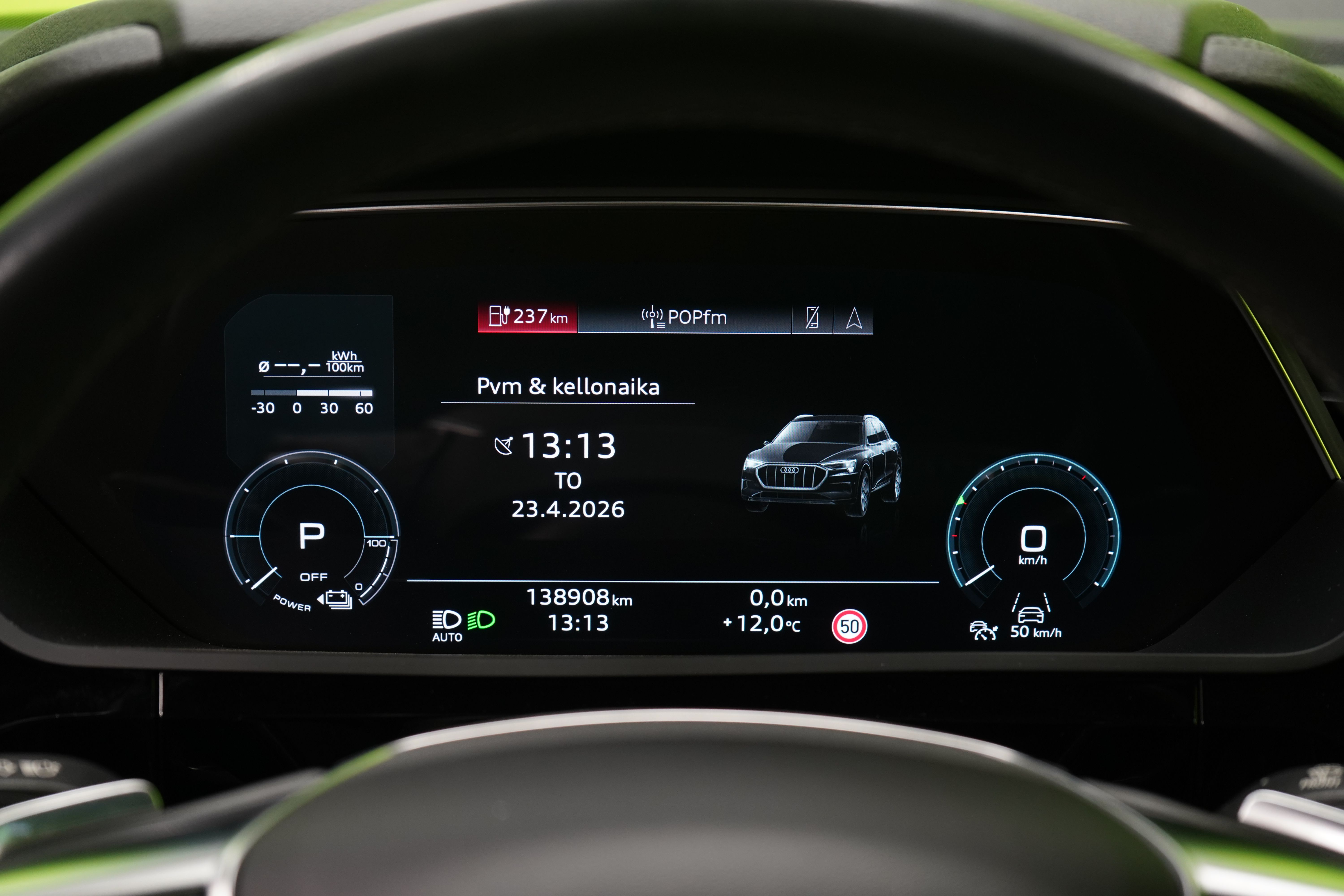 Audi e-tron 2022