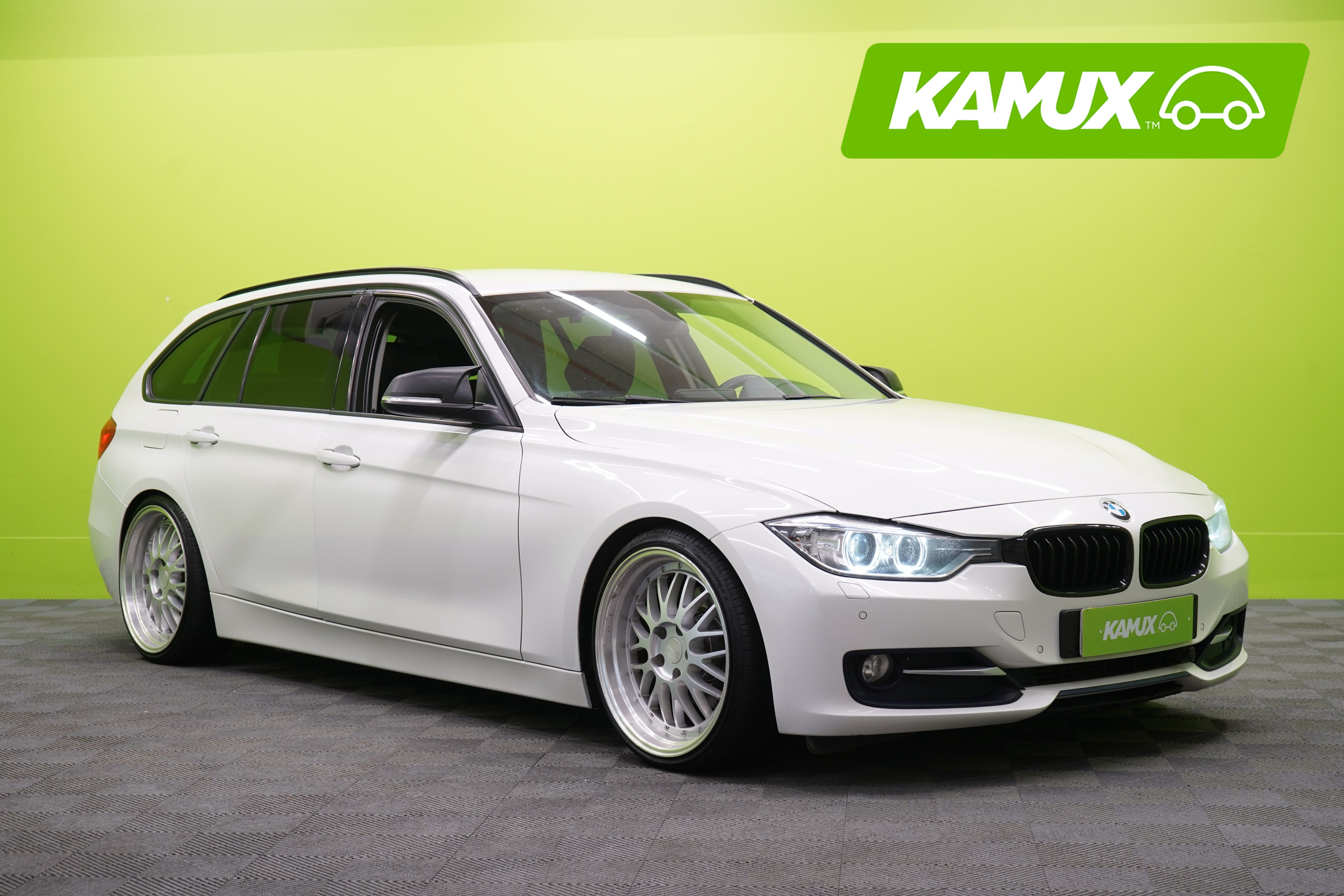 BMW 320 2013
