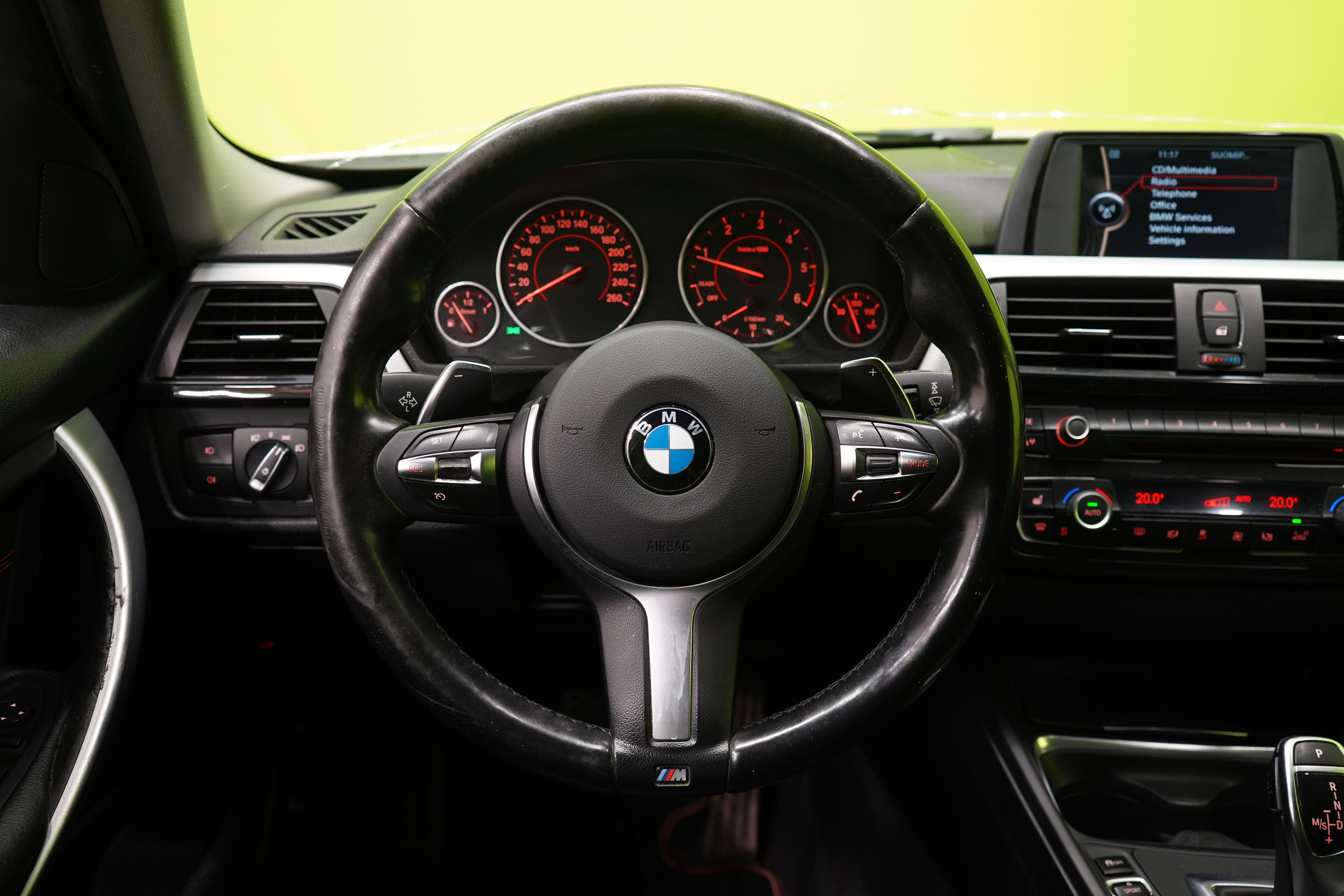 BMW 320 2013