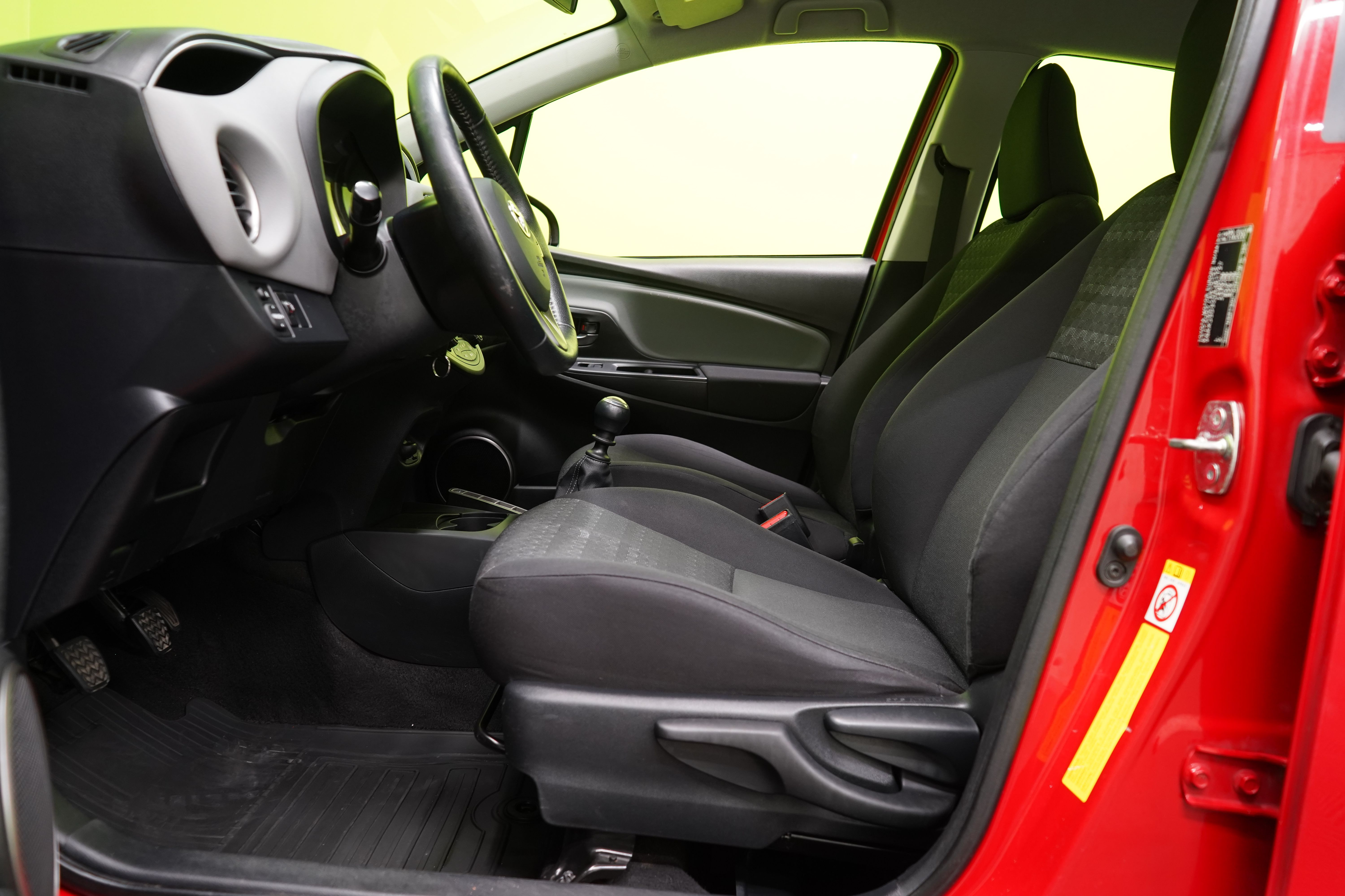 Toyota Yaris 2016