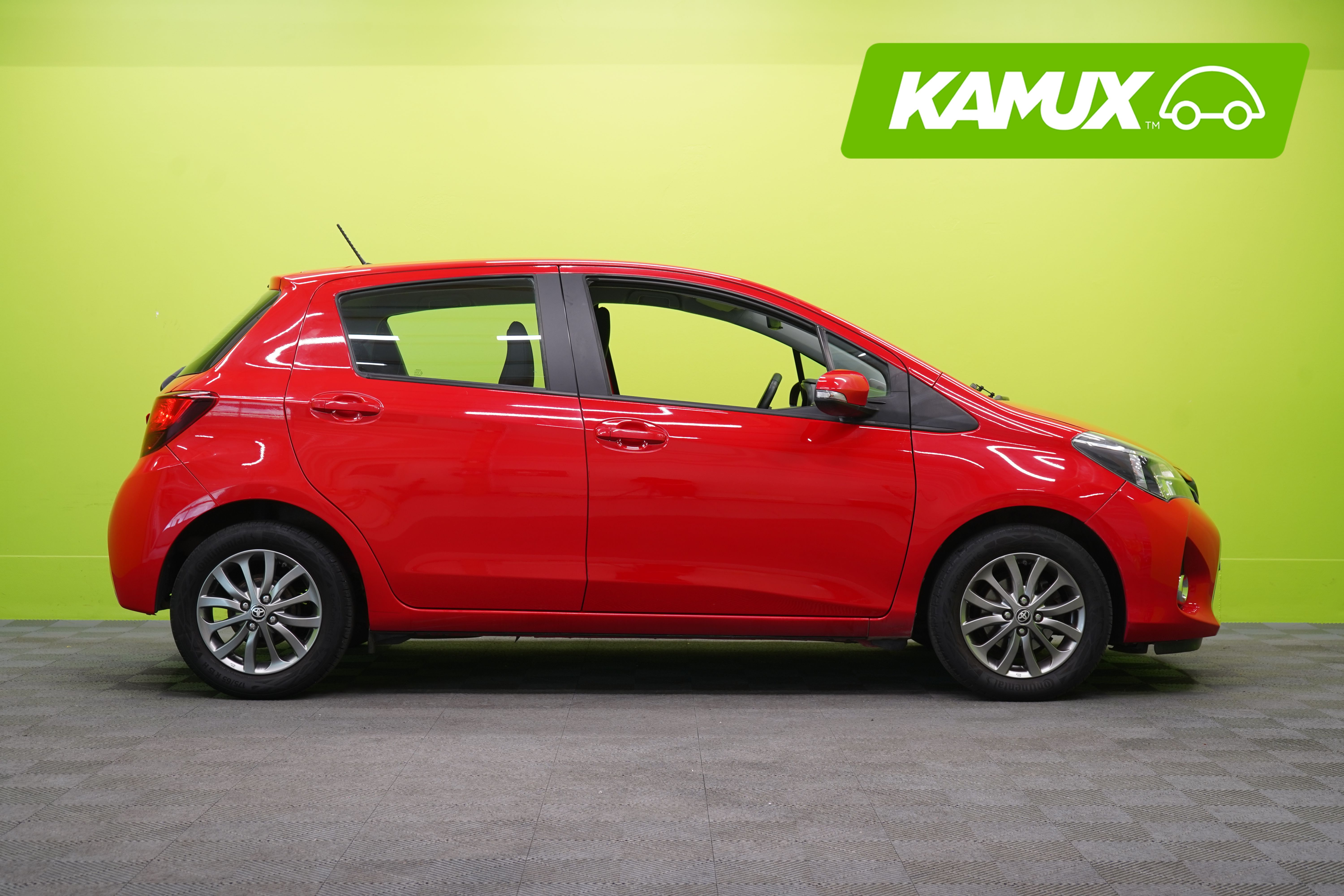 Toyota Yaris 2016