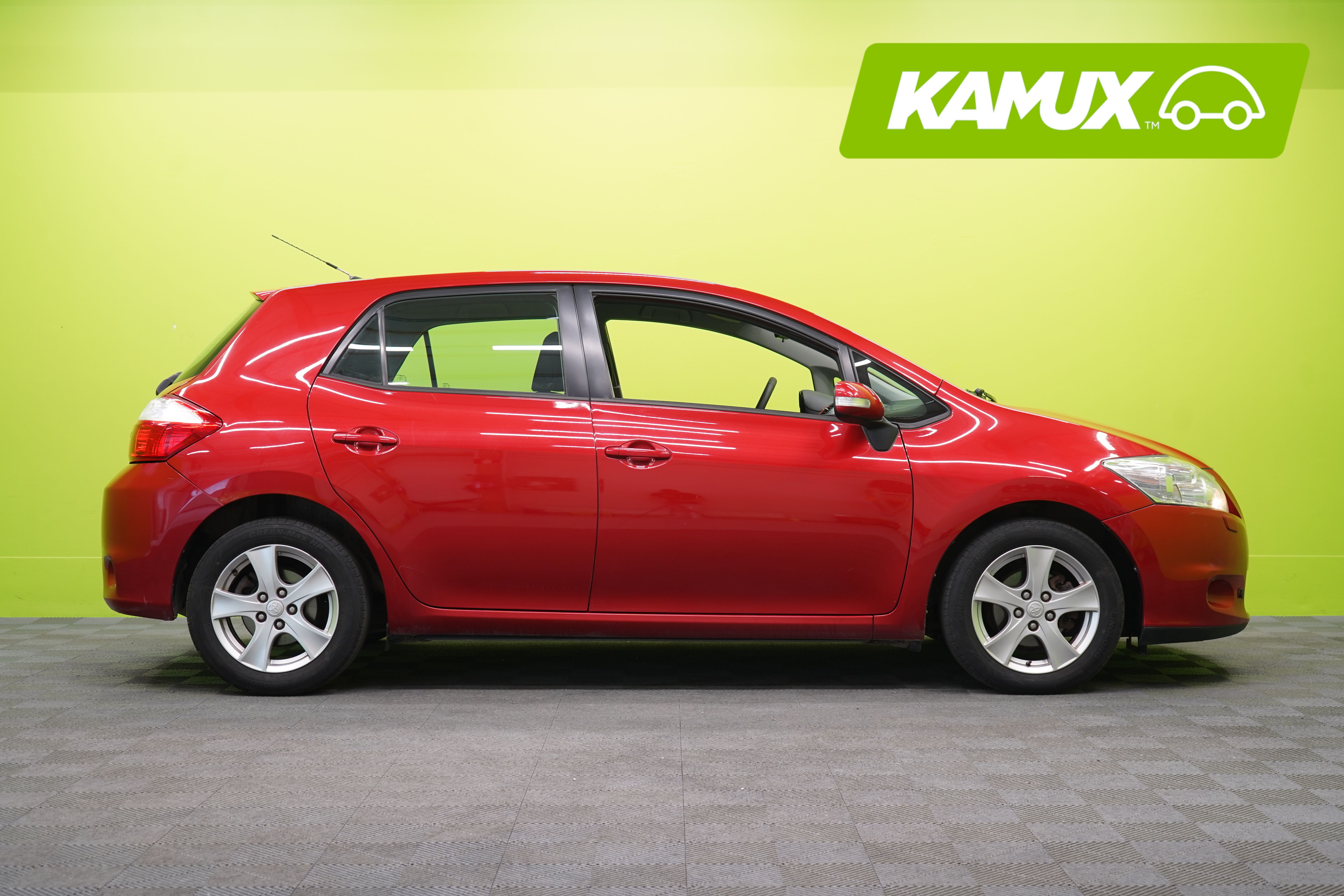 Toyota Auris 2012