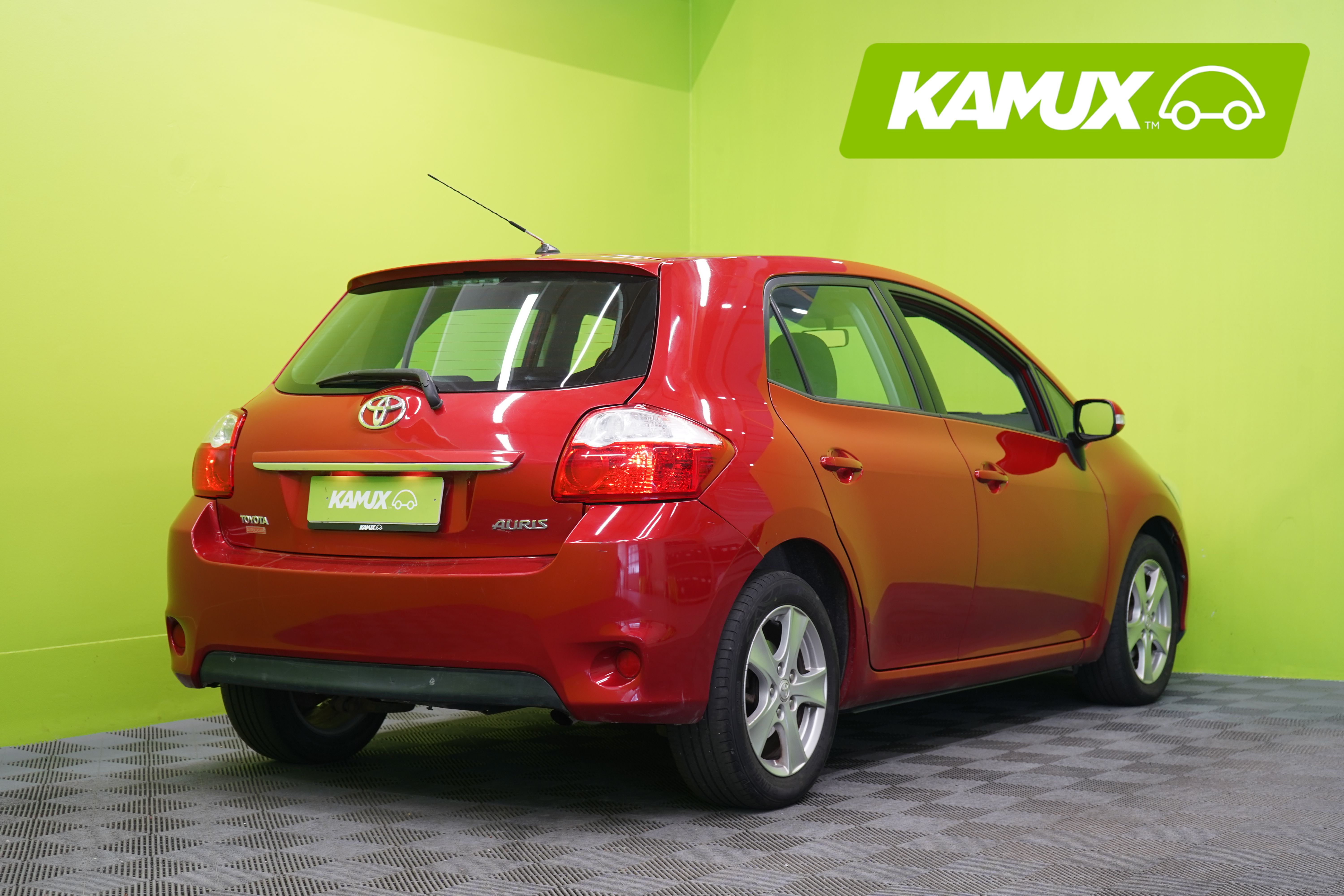 Toyota Auris 2012