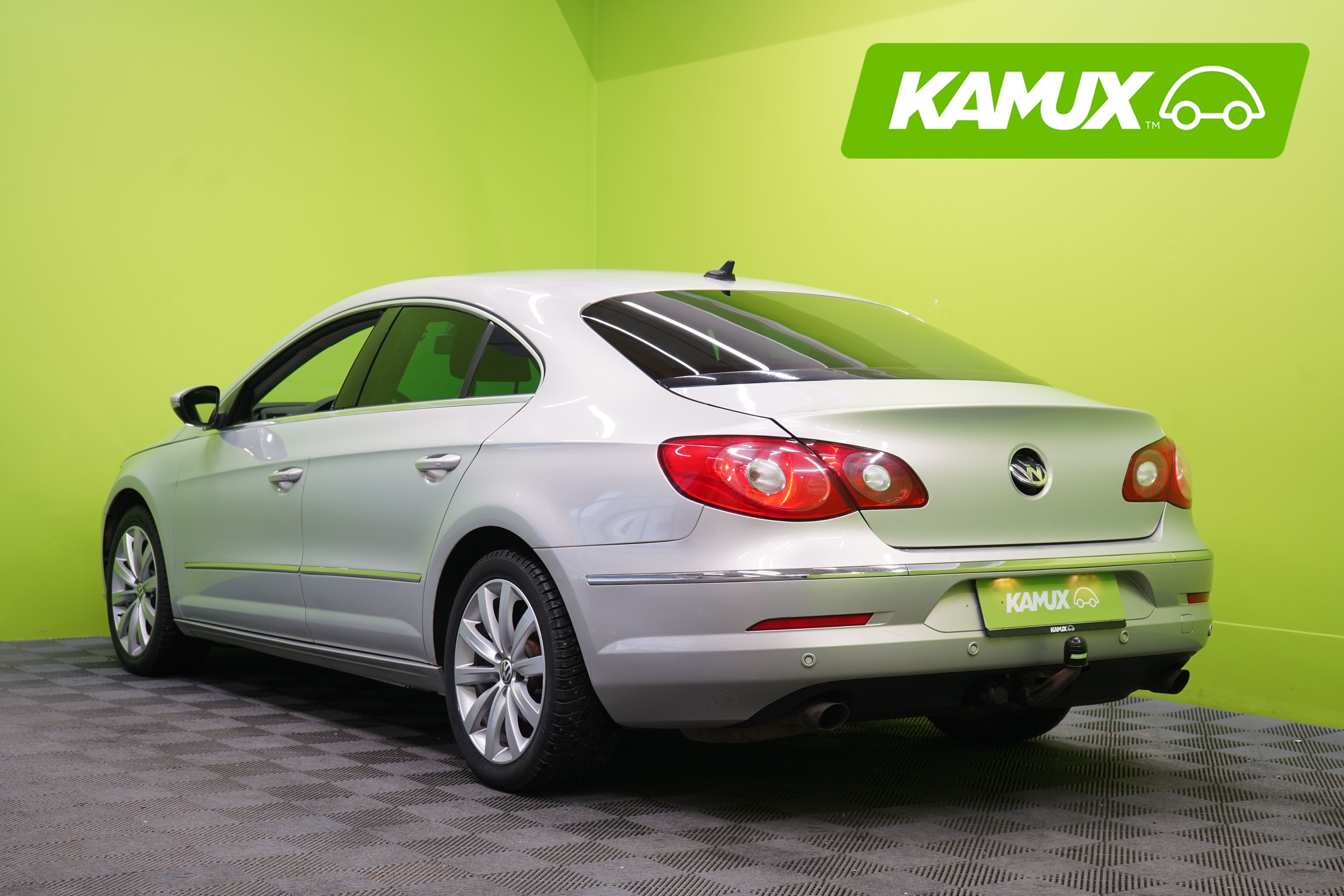 Volkswagen Passat CC 2011