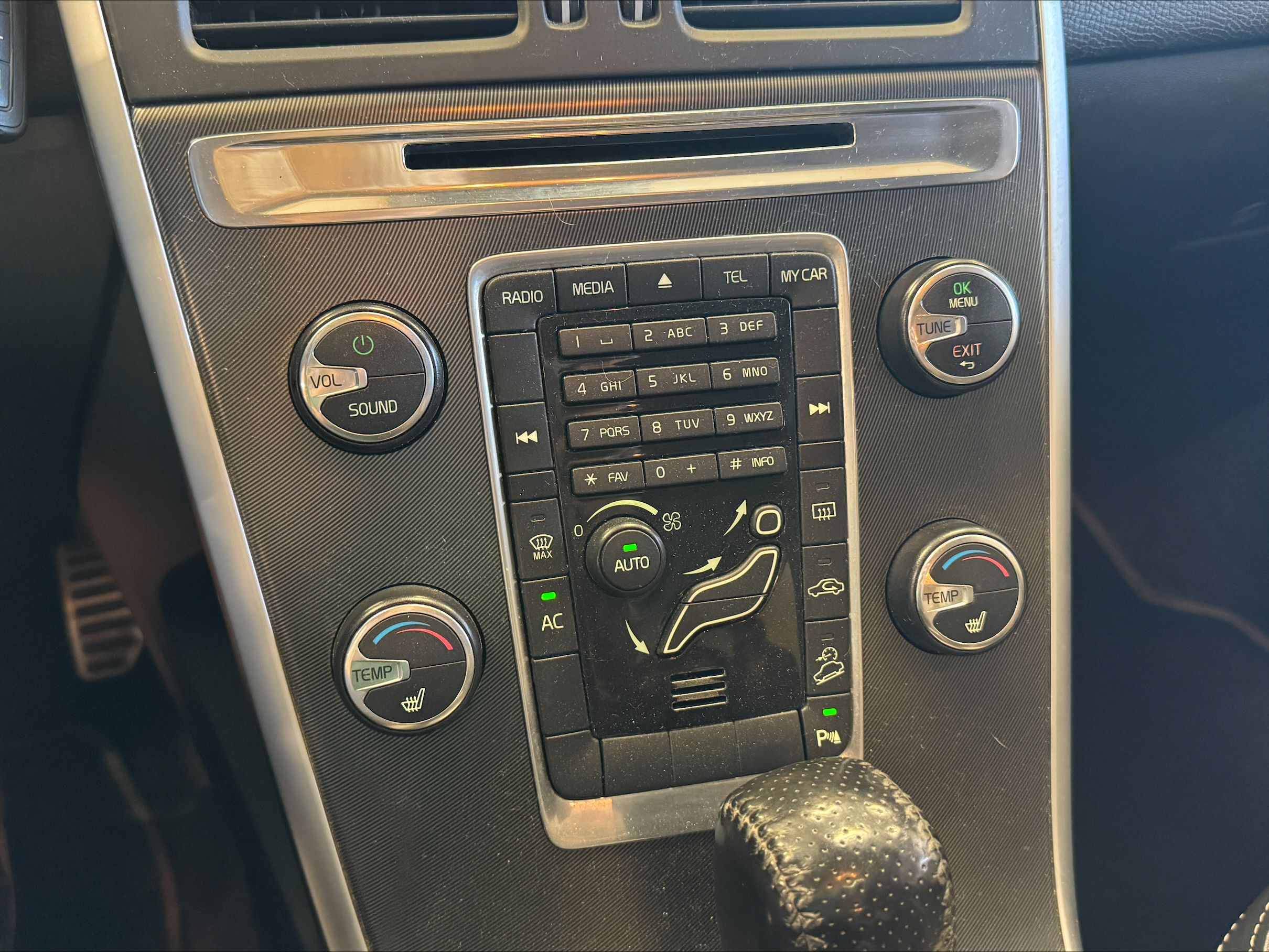 Volvo XC60 2011
