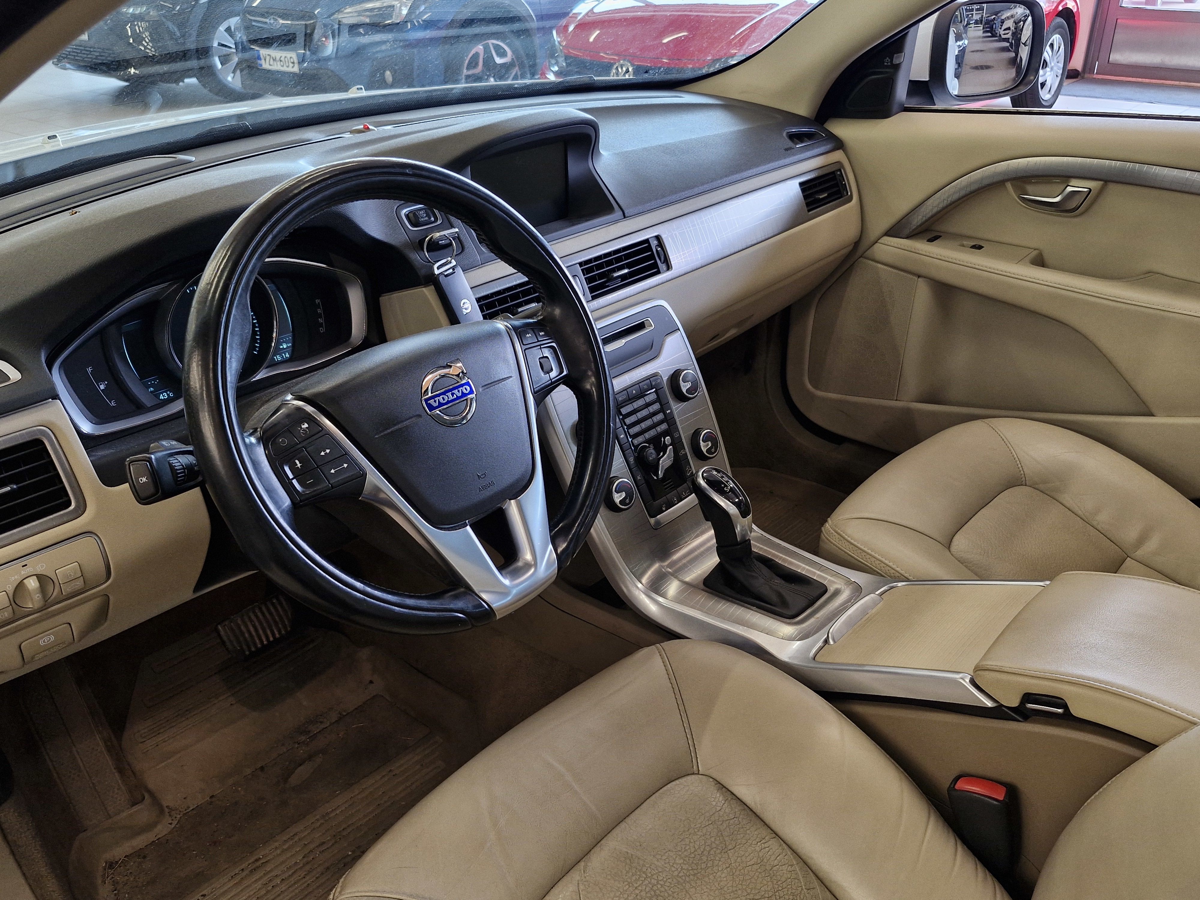 Volvo XC70 2014