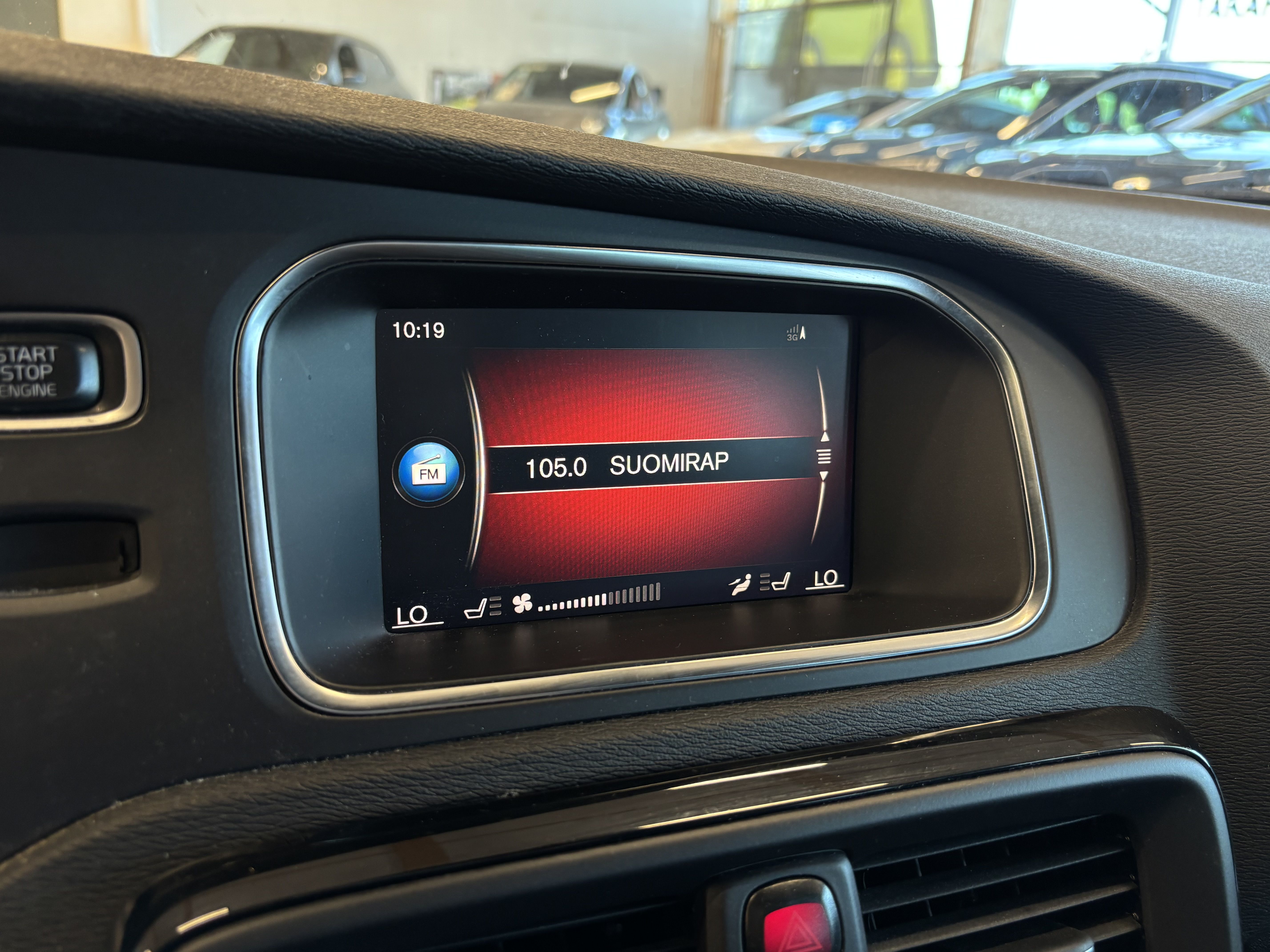 Volvo V40 2019