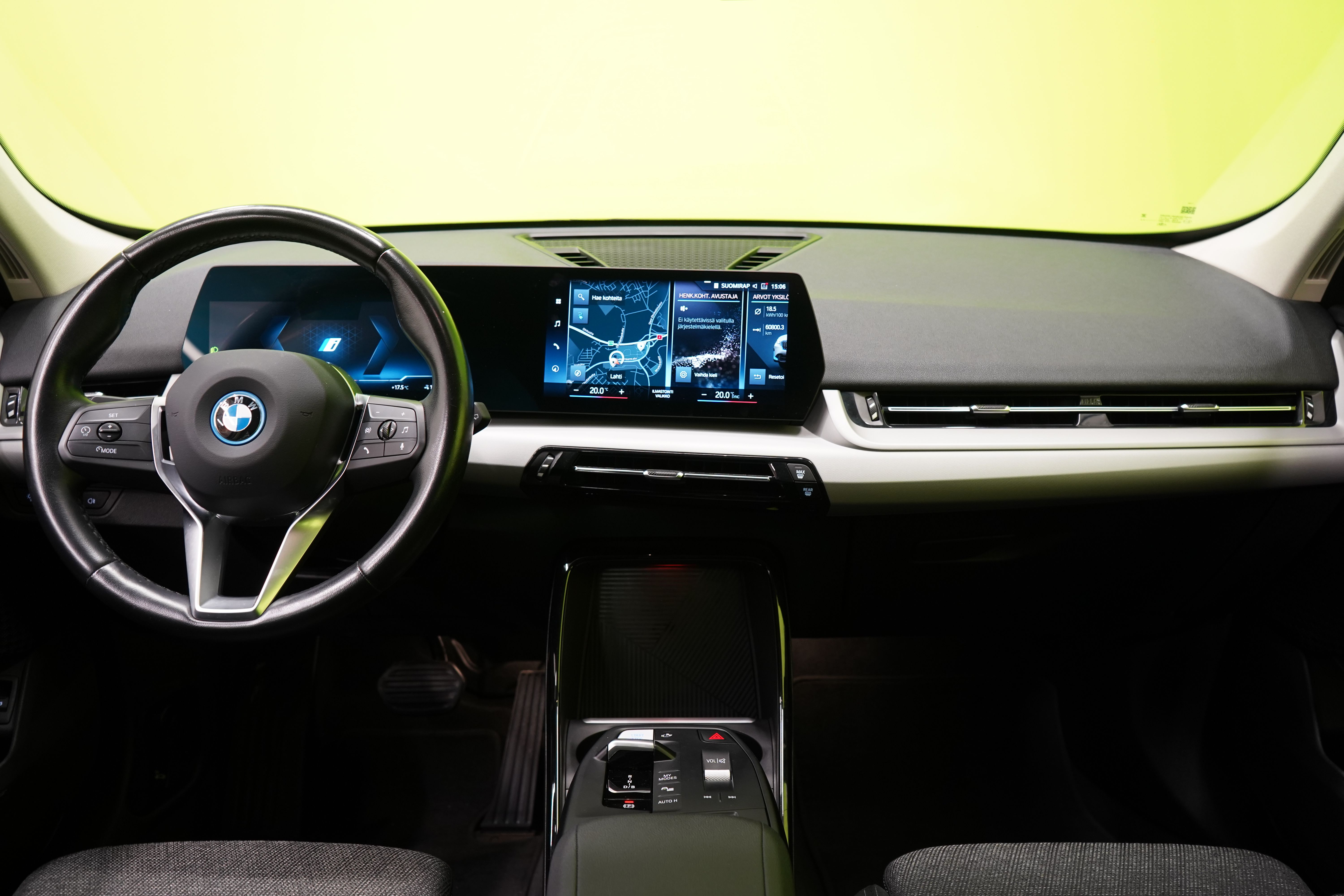 BMW iX1 2023