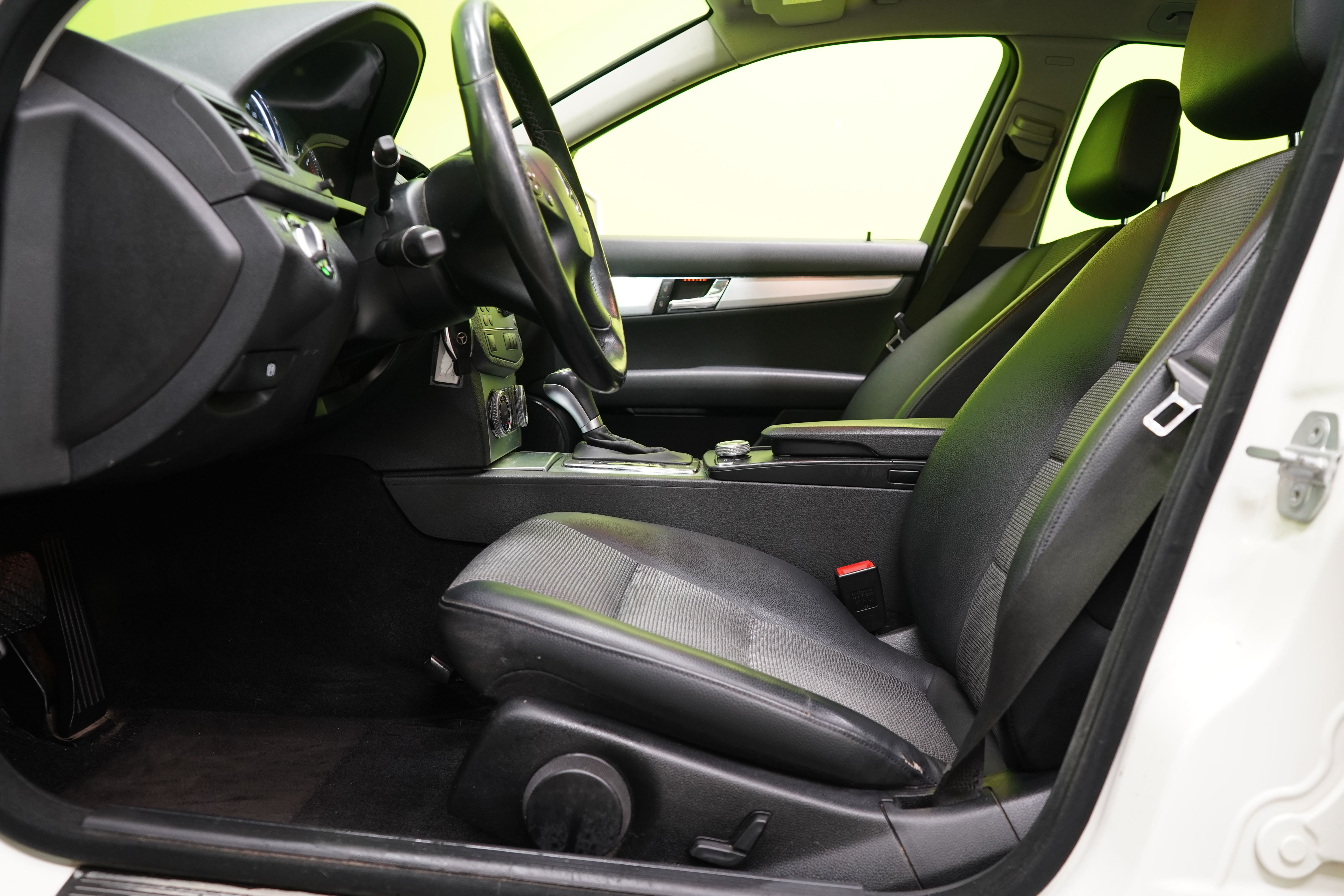 Mercedes-Benz C 2009