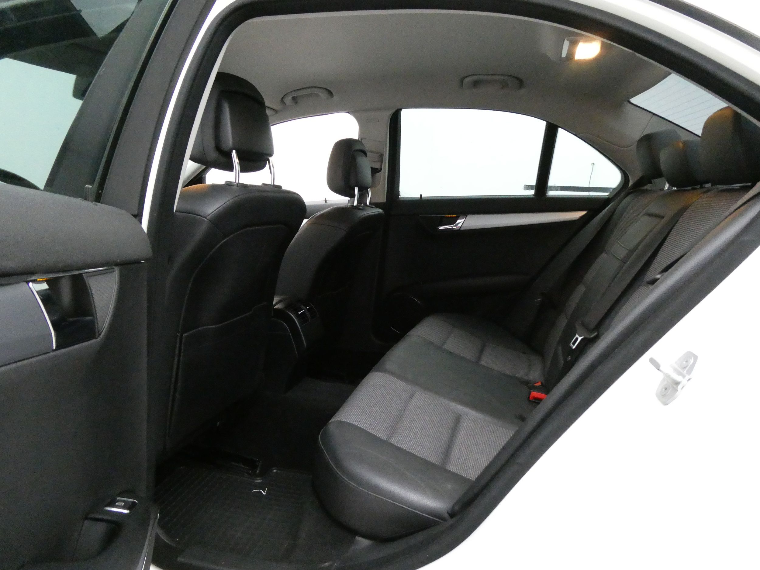 Mercedes-Benz C 2010