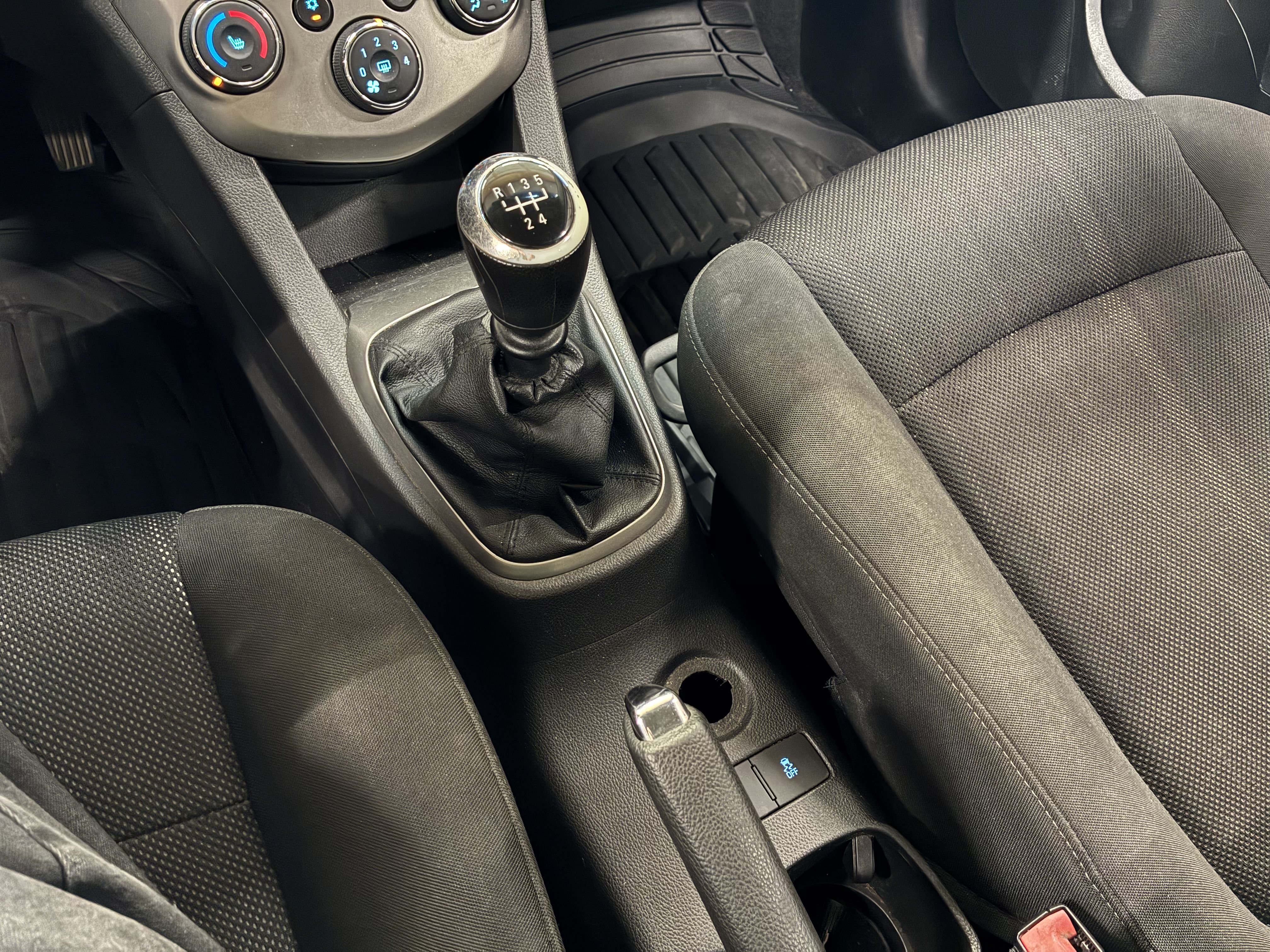 Chevrolet Aveo 2013