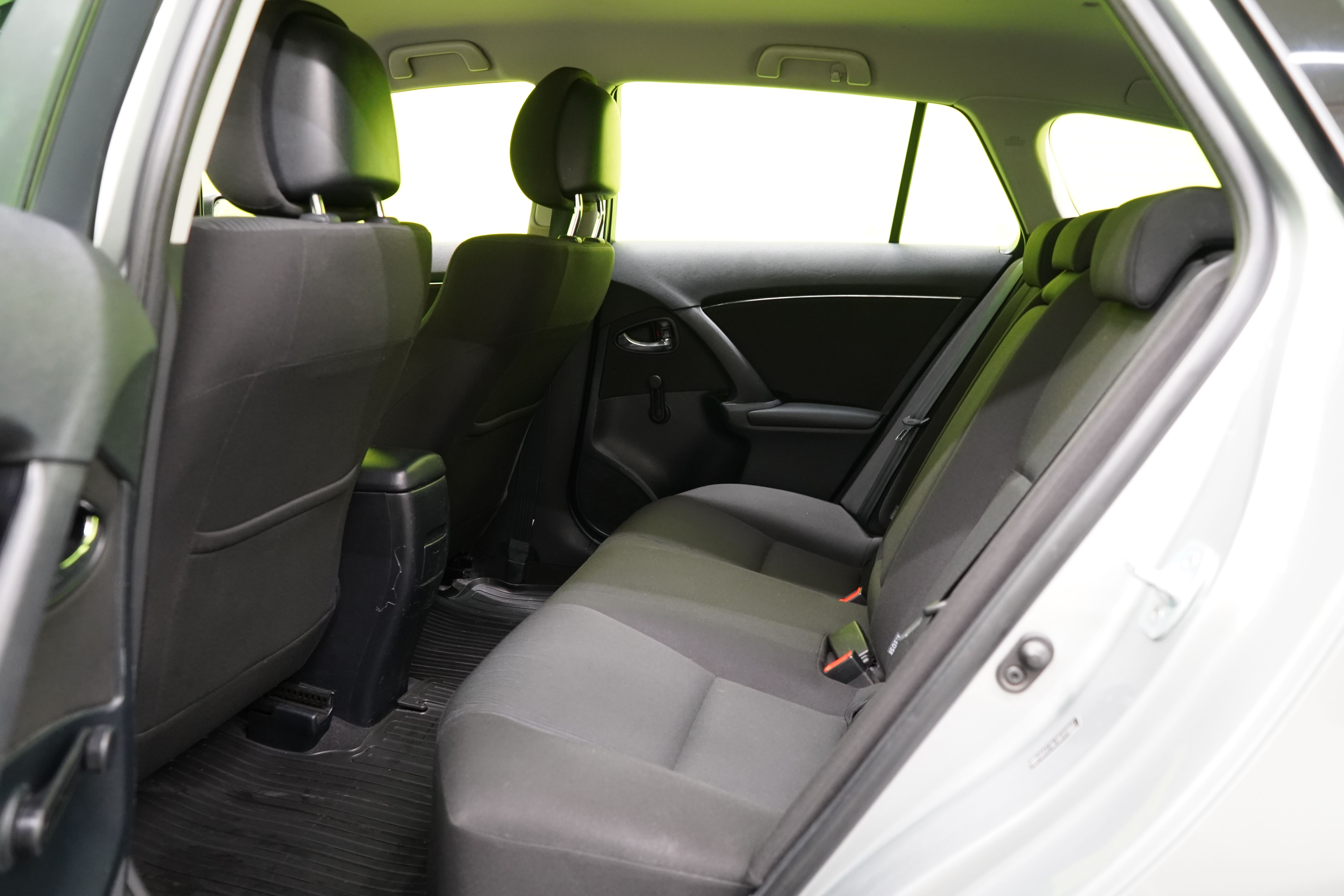 Toyota Avensis 2010