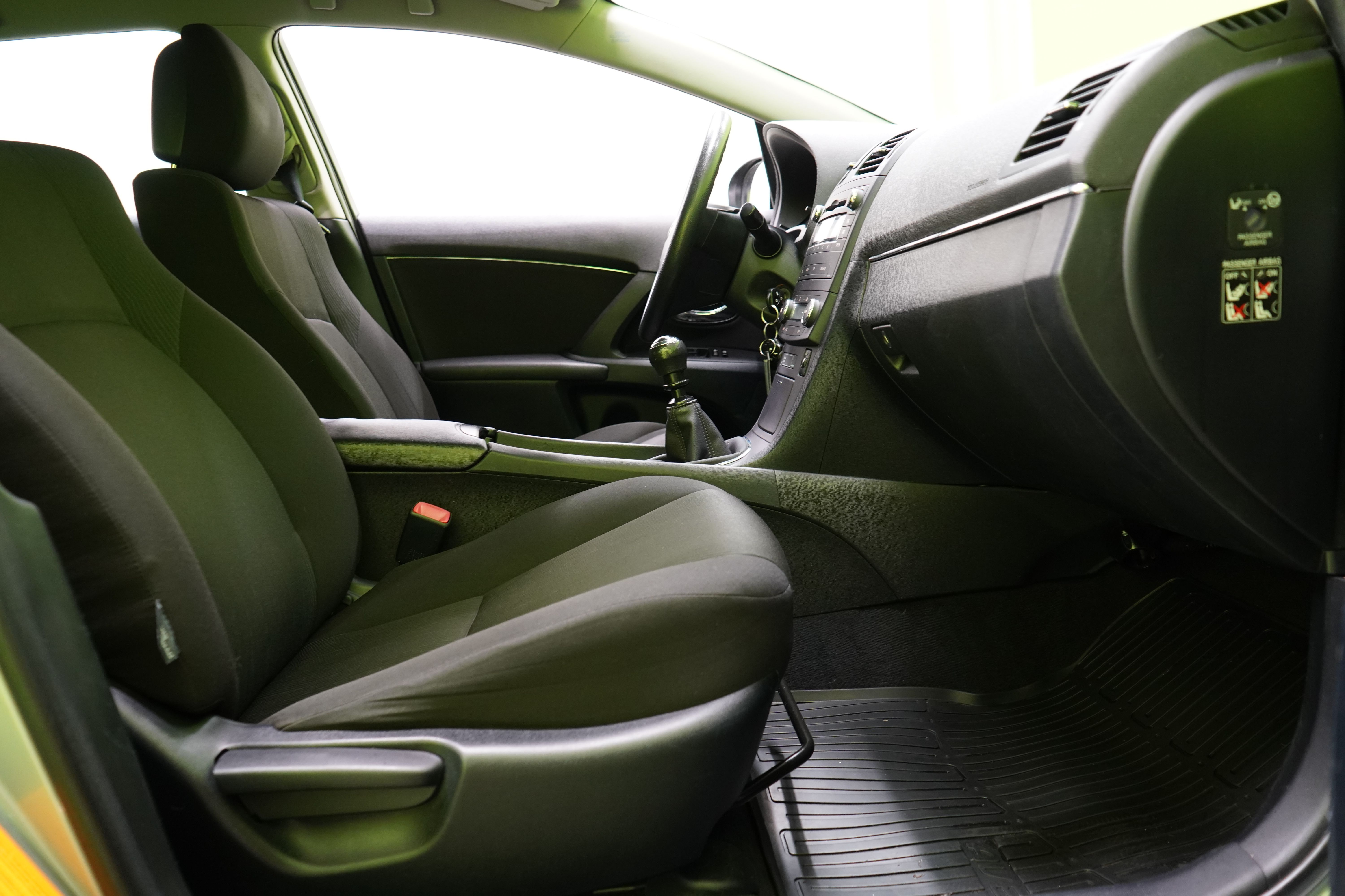 Toyota Avensis 2010