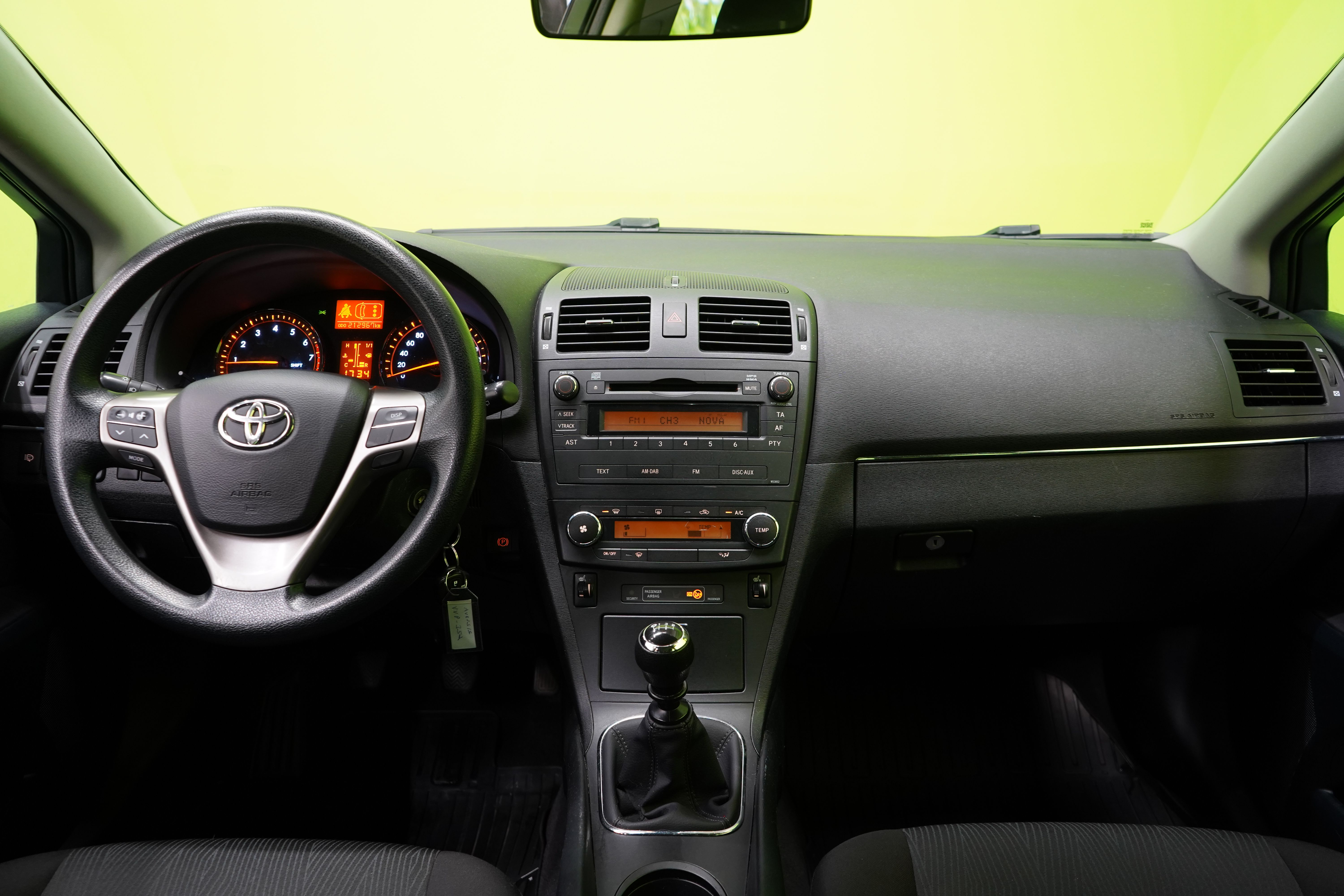 Toyota Avensis 2010