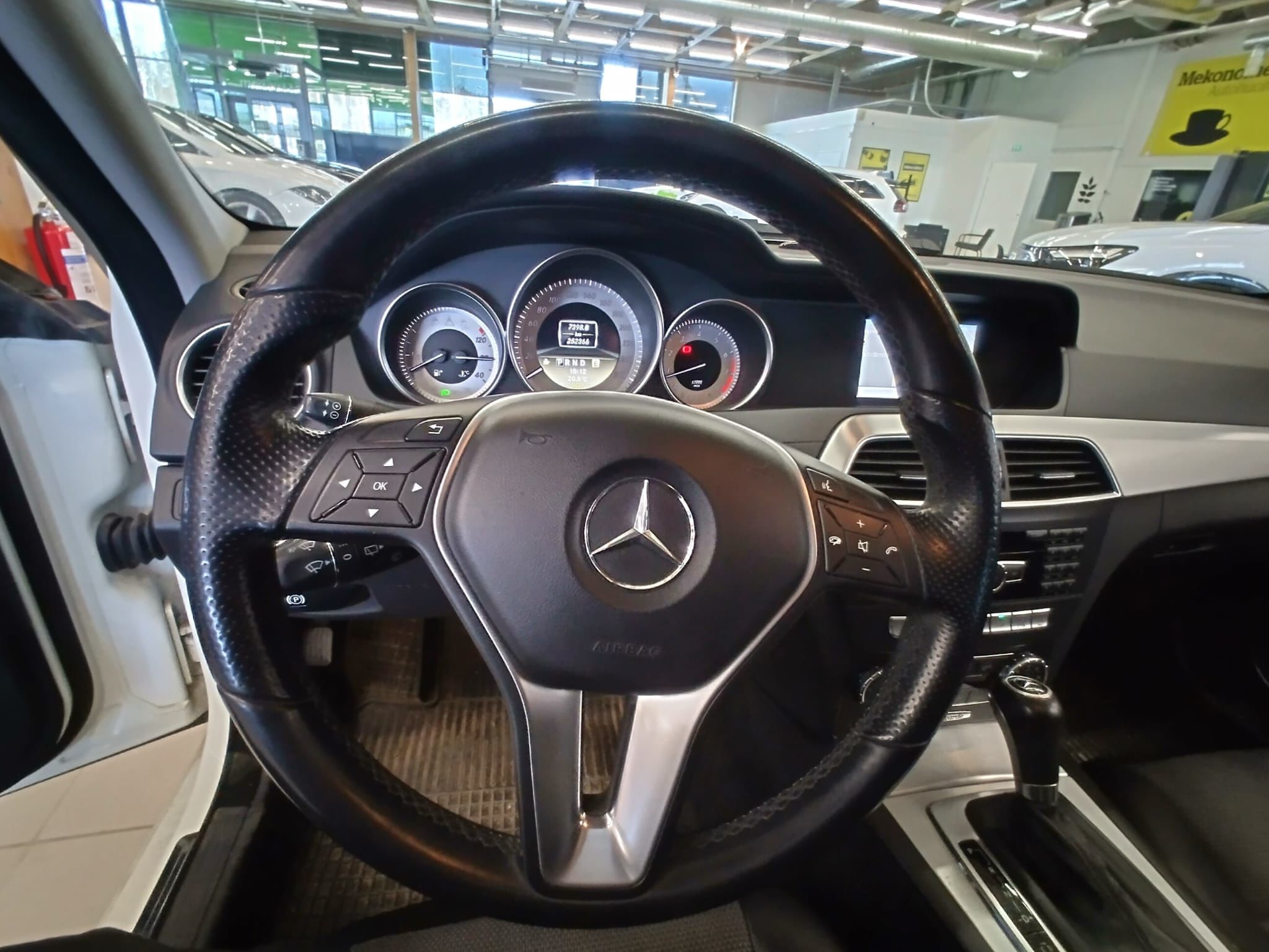 Mercedes-Benz C 2011