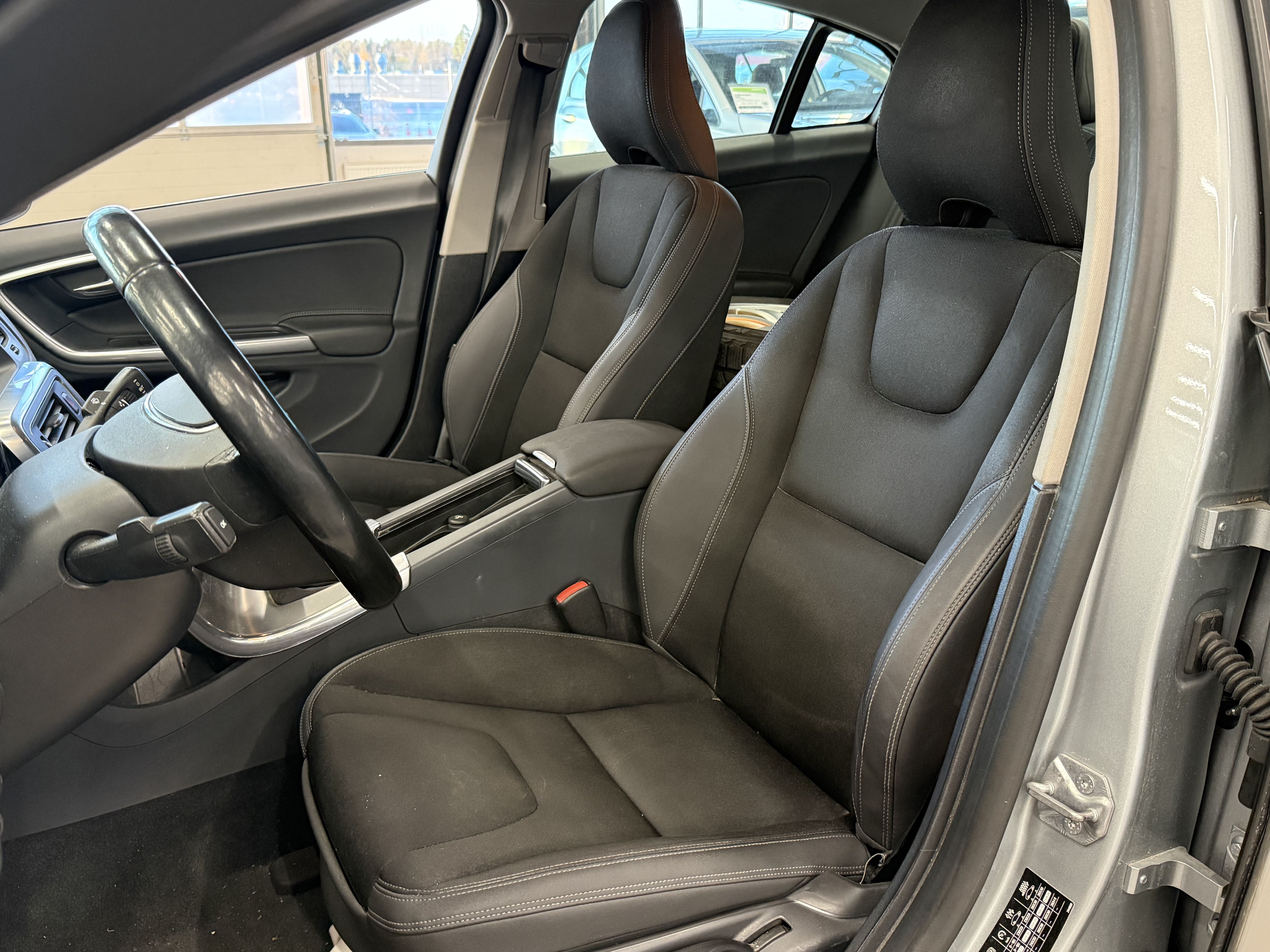 Volvo S60 2014