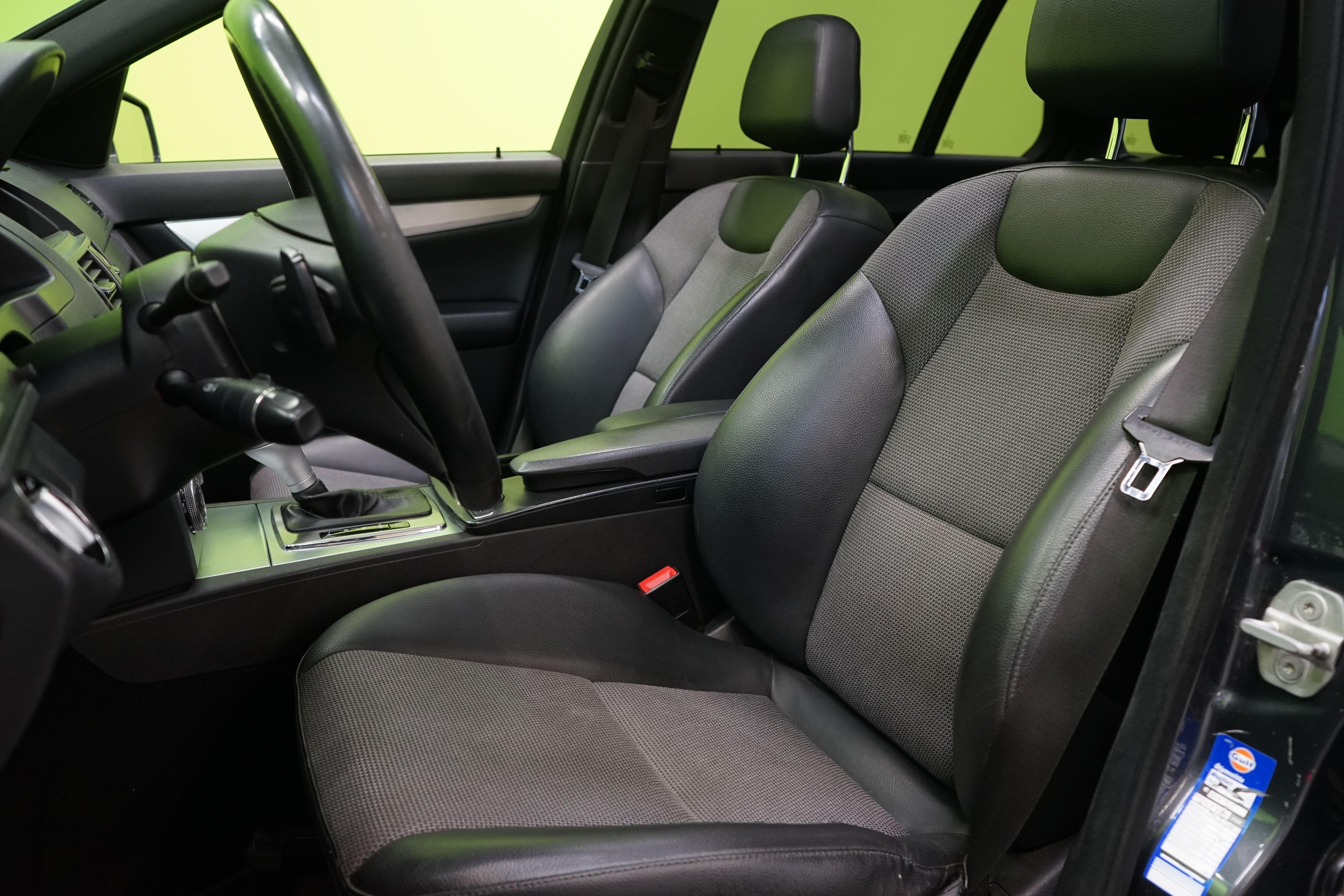 Mercedes-Benz C 2010