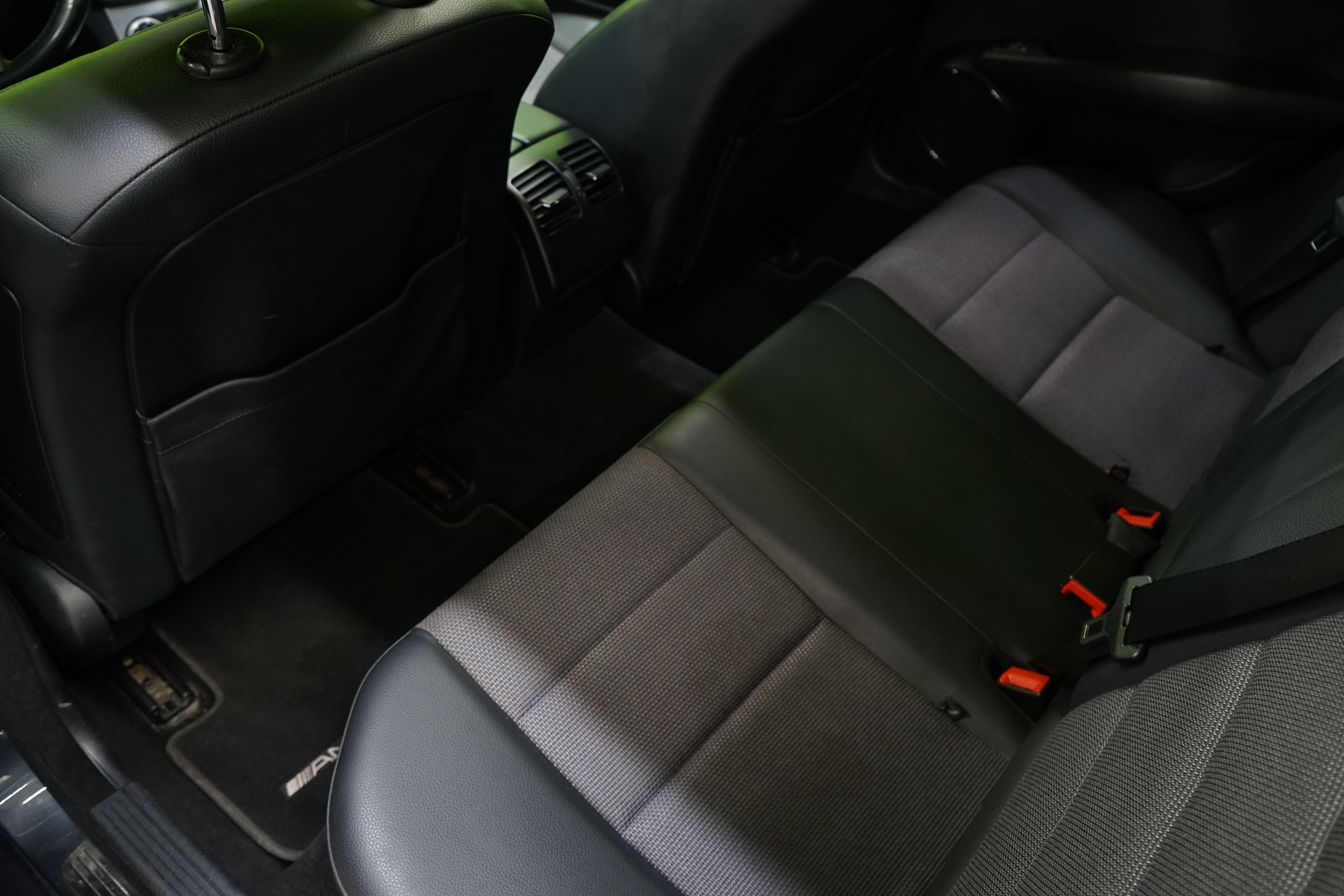 Mercedes-Benz C 2010