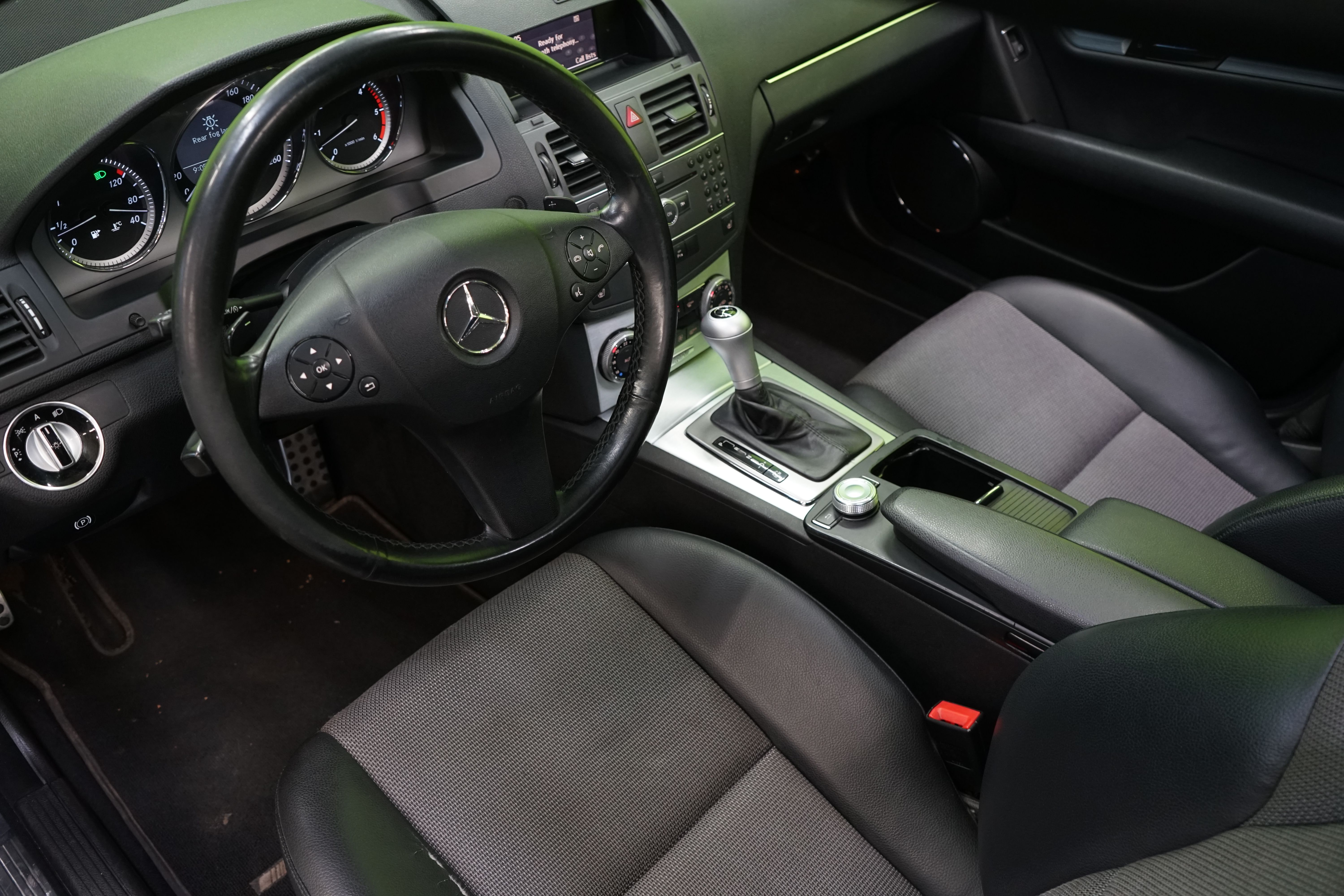 Mercedes-Benz C 2010