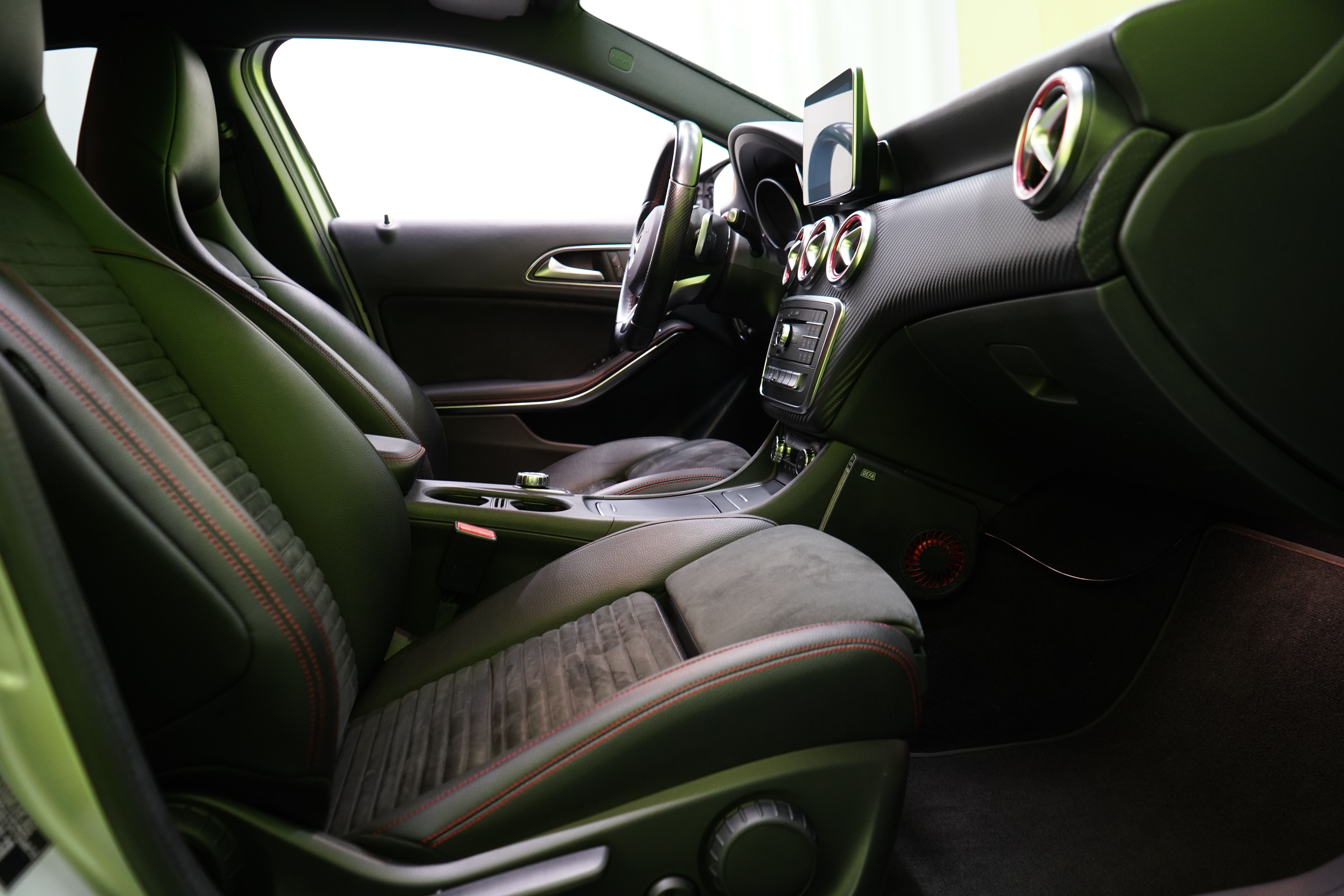 Mercedes-Benz A 2016