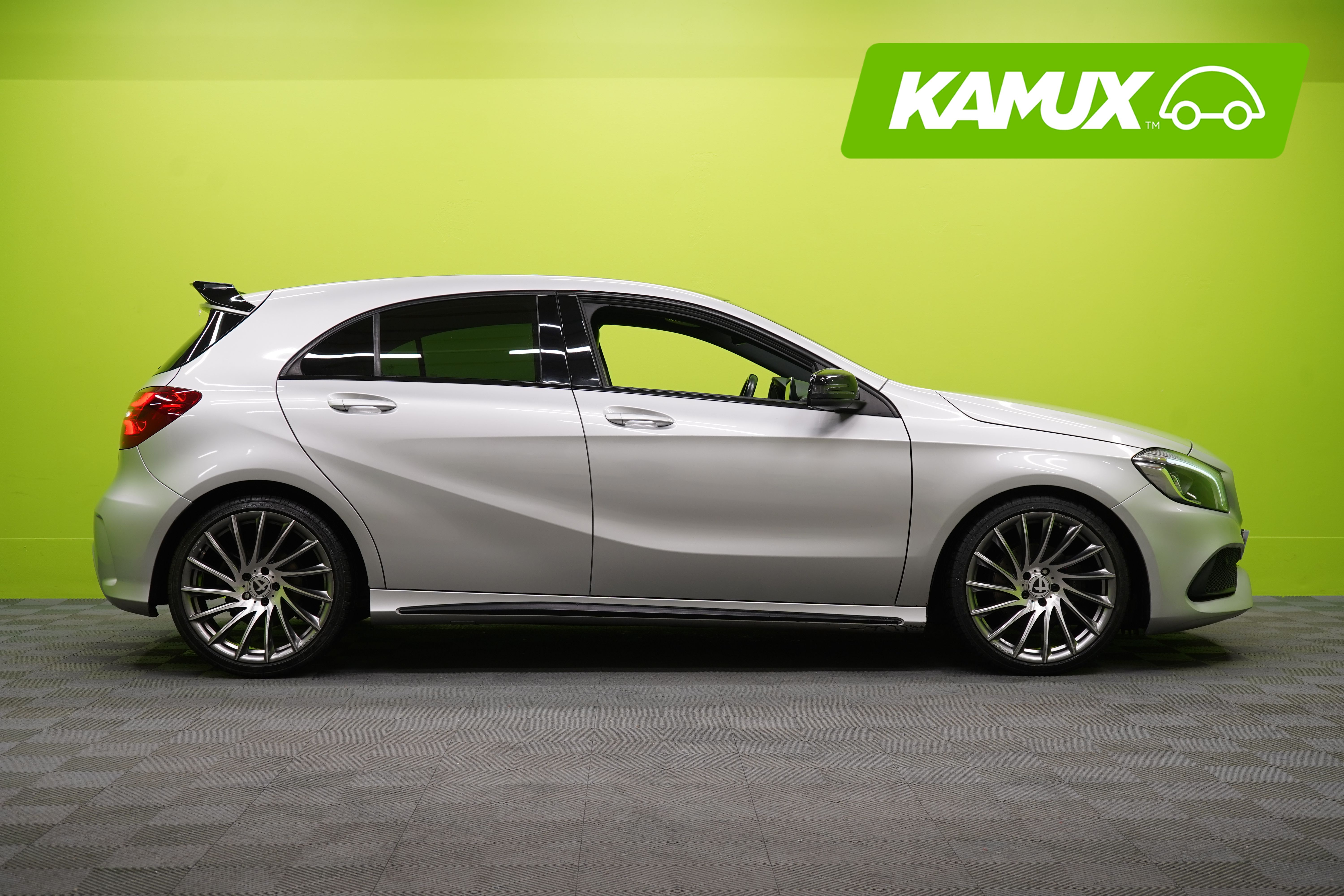 Mercedes-Benz A 2016