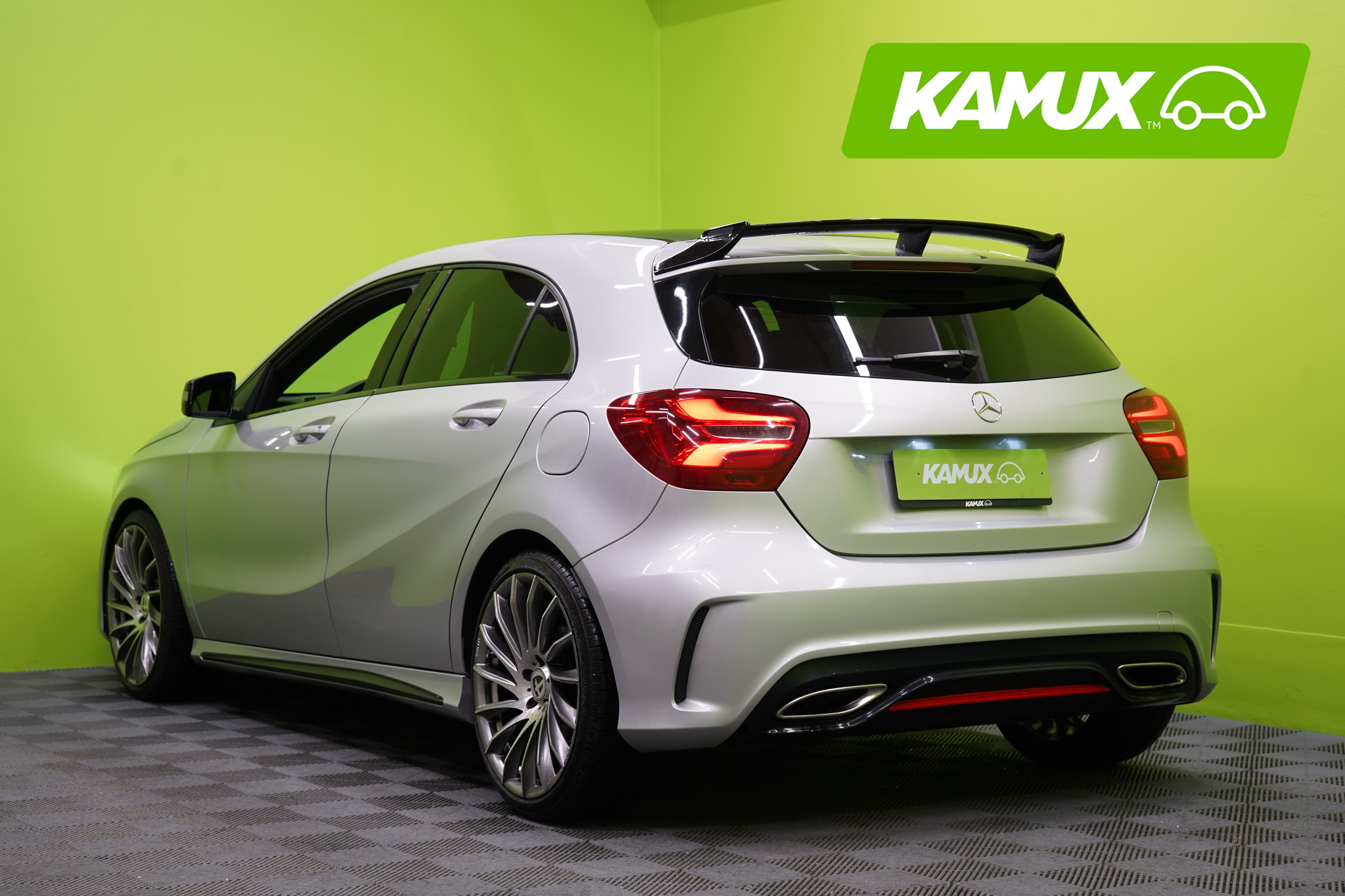 Mercedes-Benz A 2016
