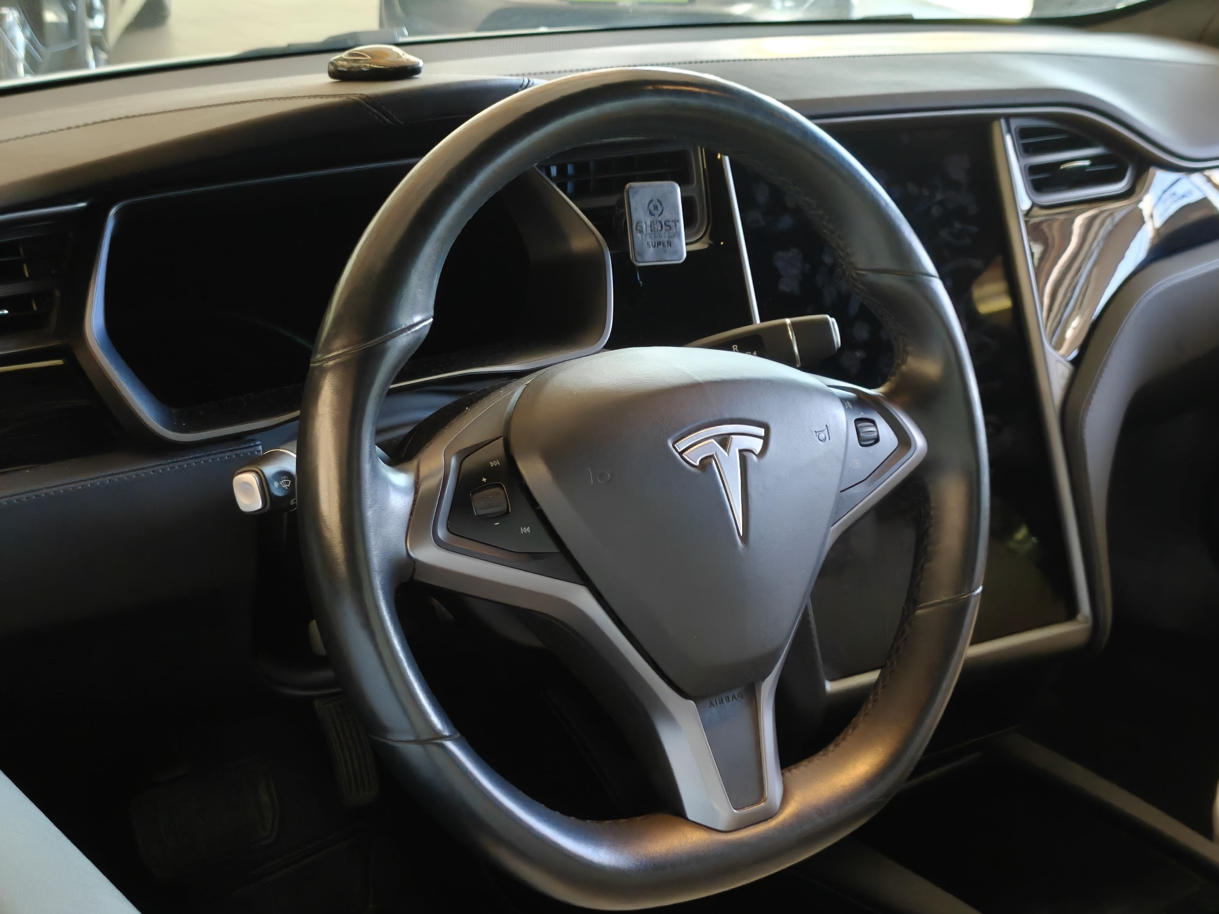 Tesla Model S 2020