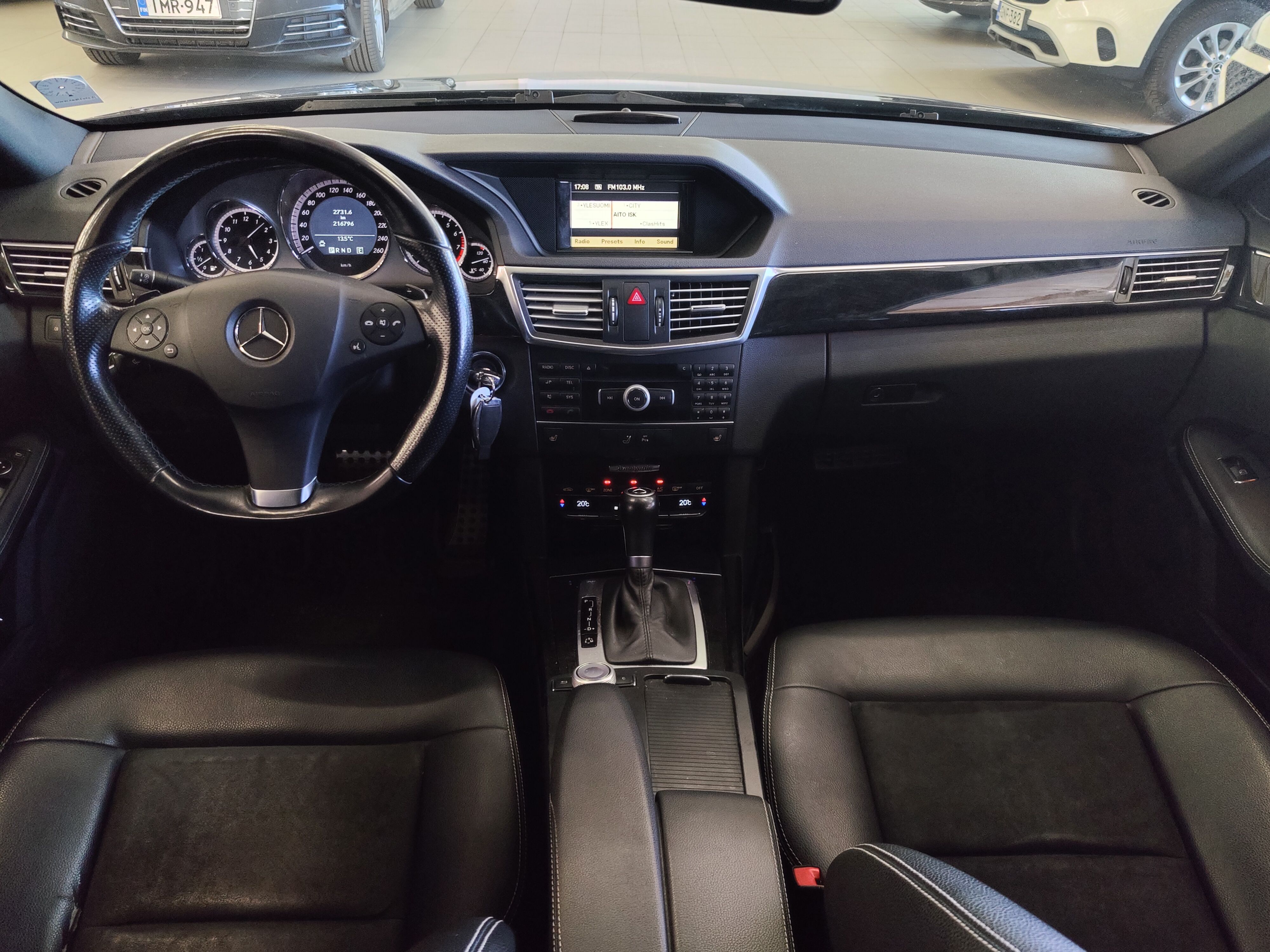 Mercedes-Benz E 2010