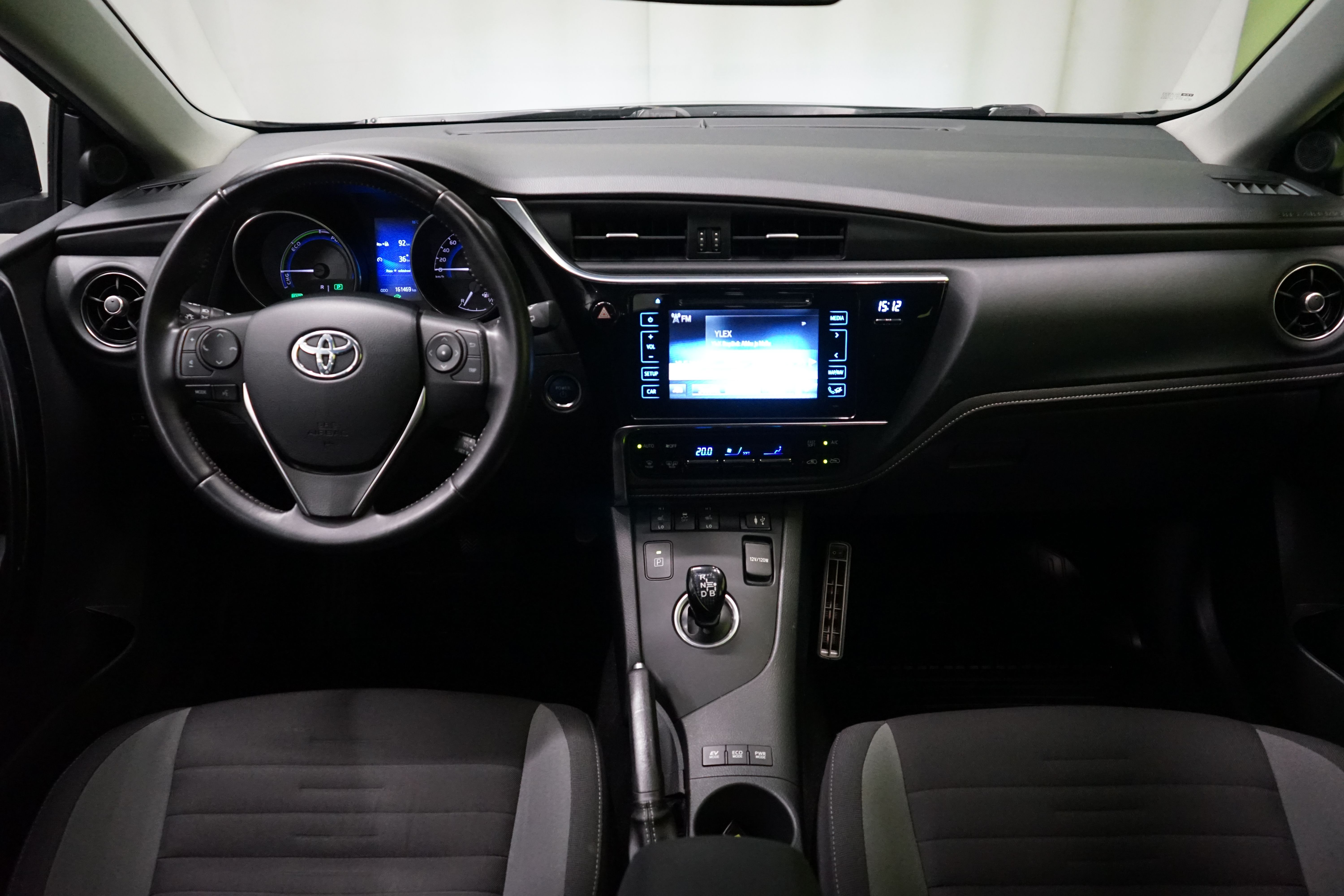 Toyota Auris 2016