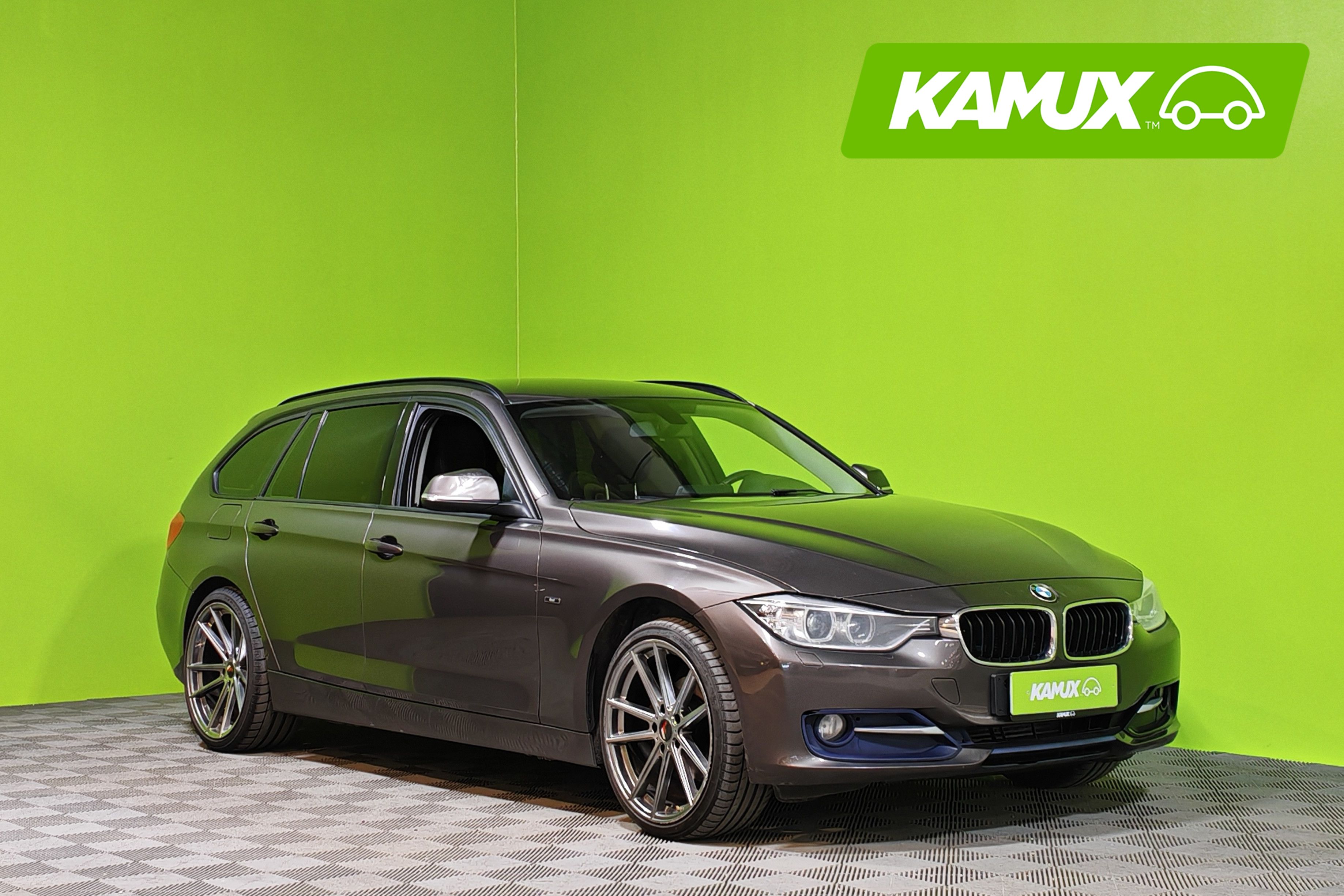 BMW 318 2014