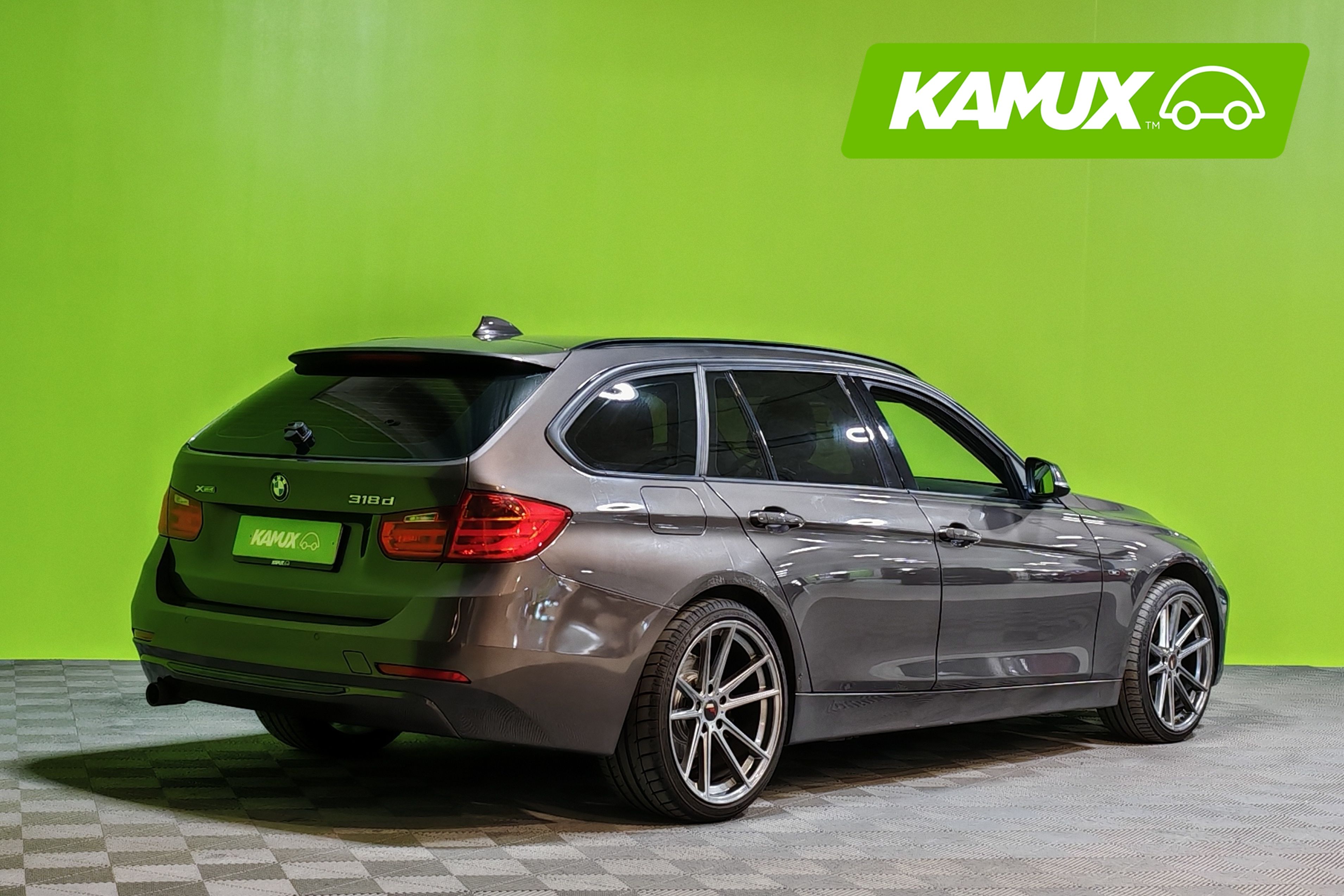 BMW 318 2014