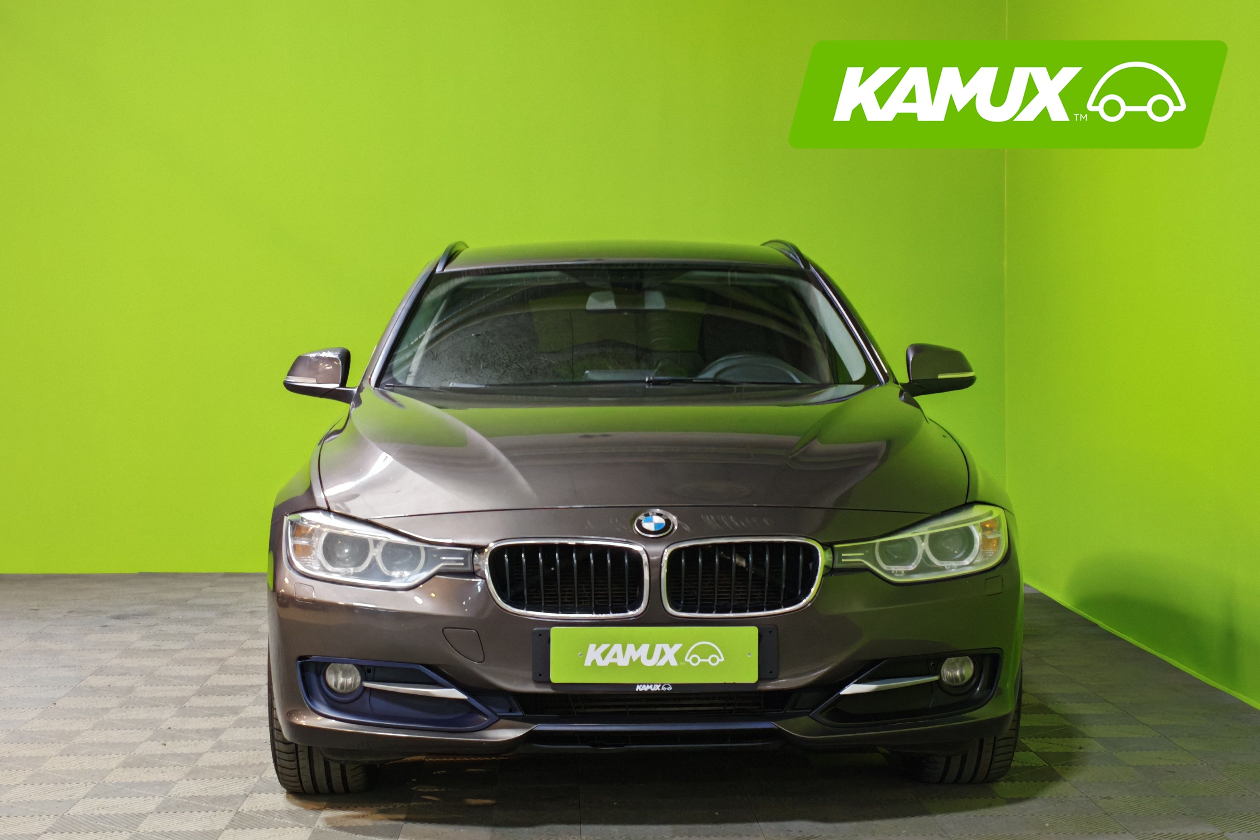 BMW 318 2014