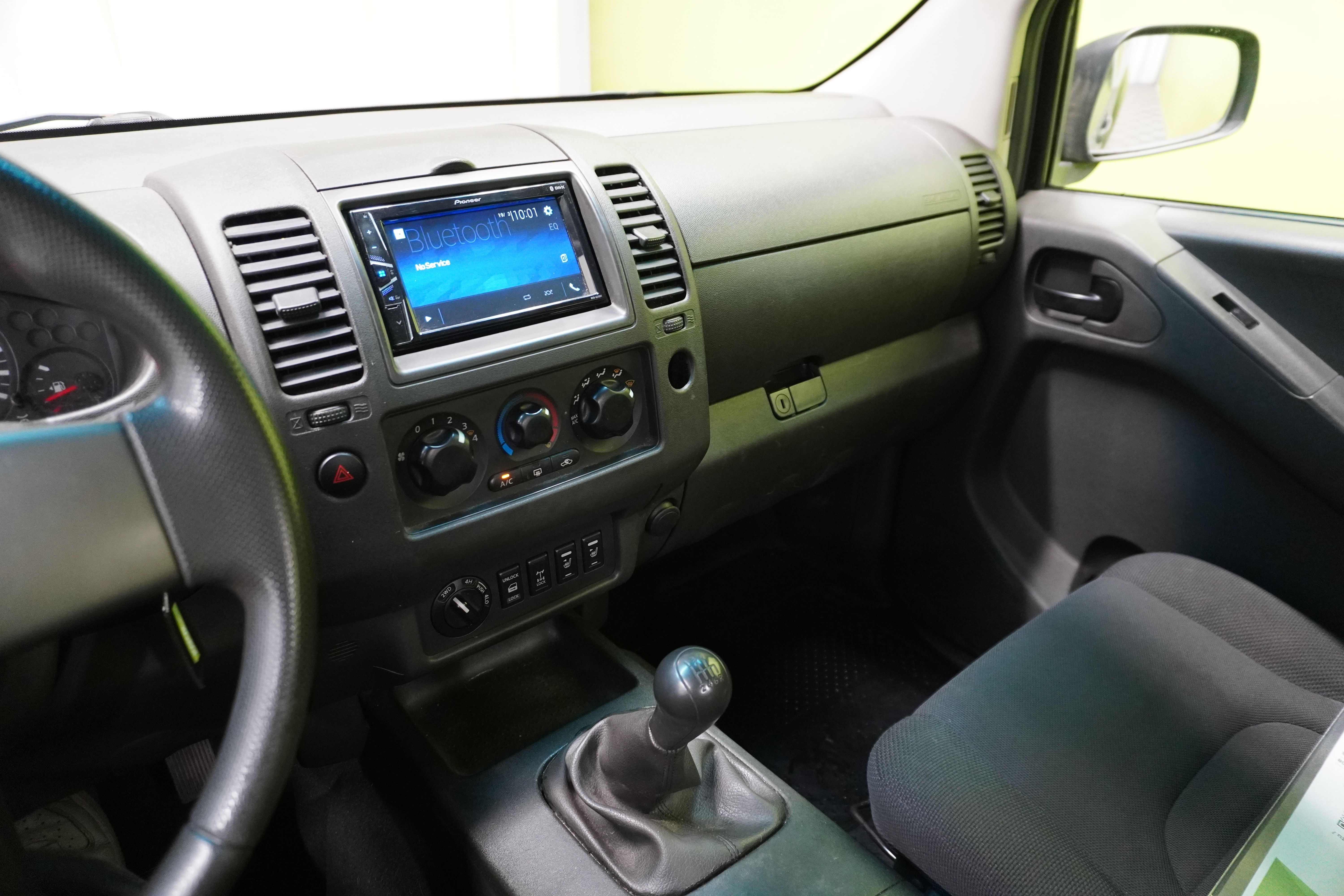 Nissan Navara 2008