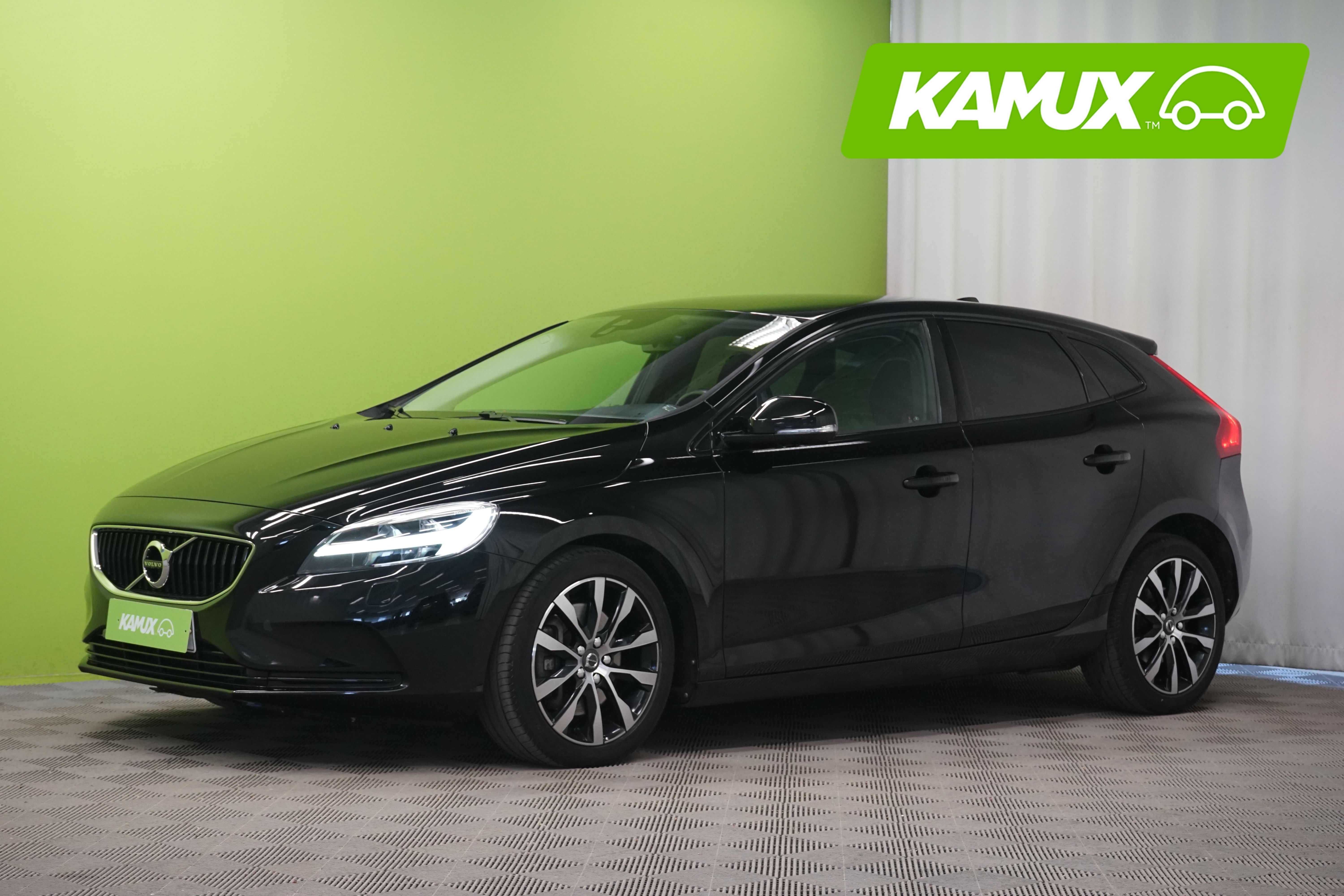 Volvo V40 2020