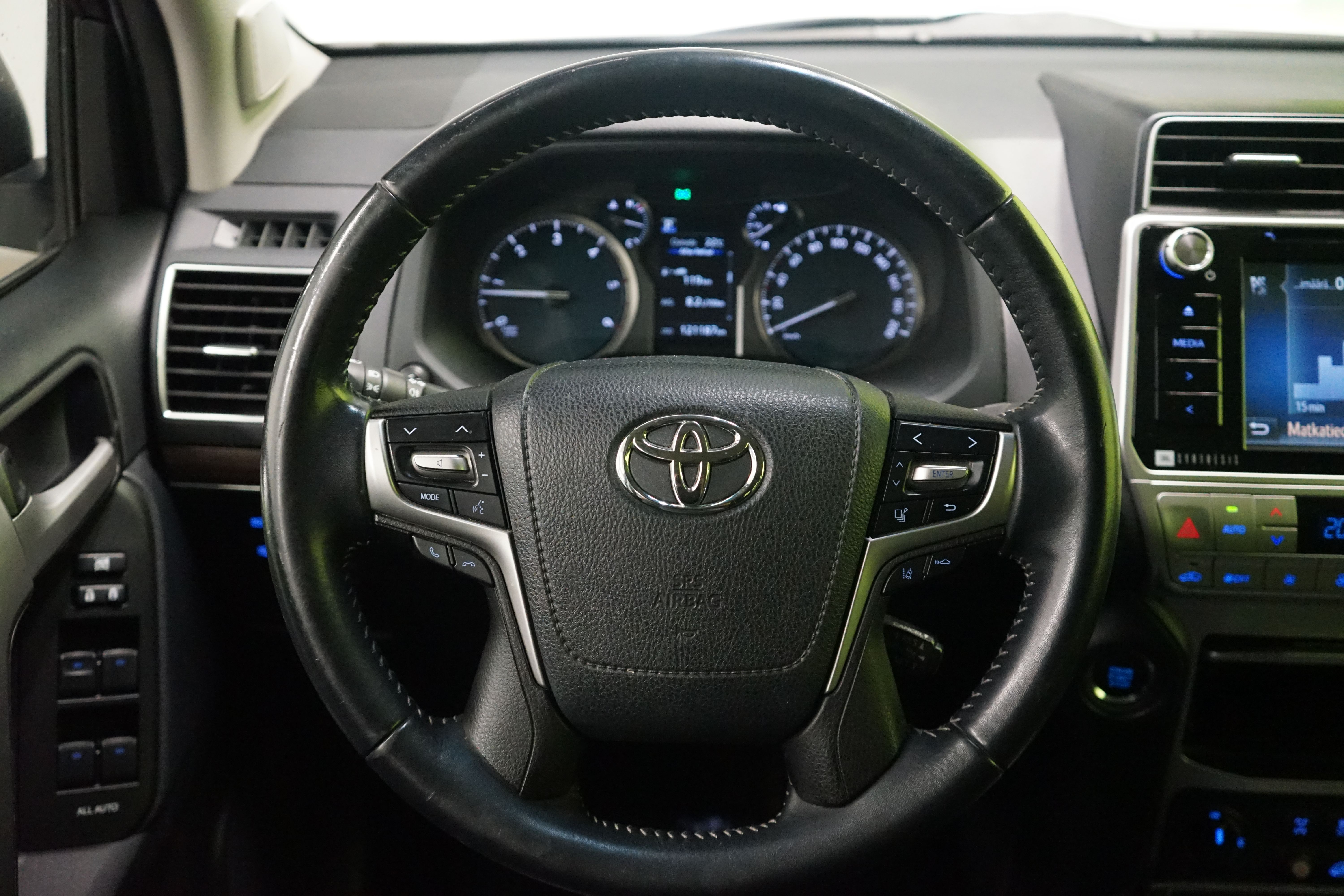 Toyota Land Cruiser 2018