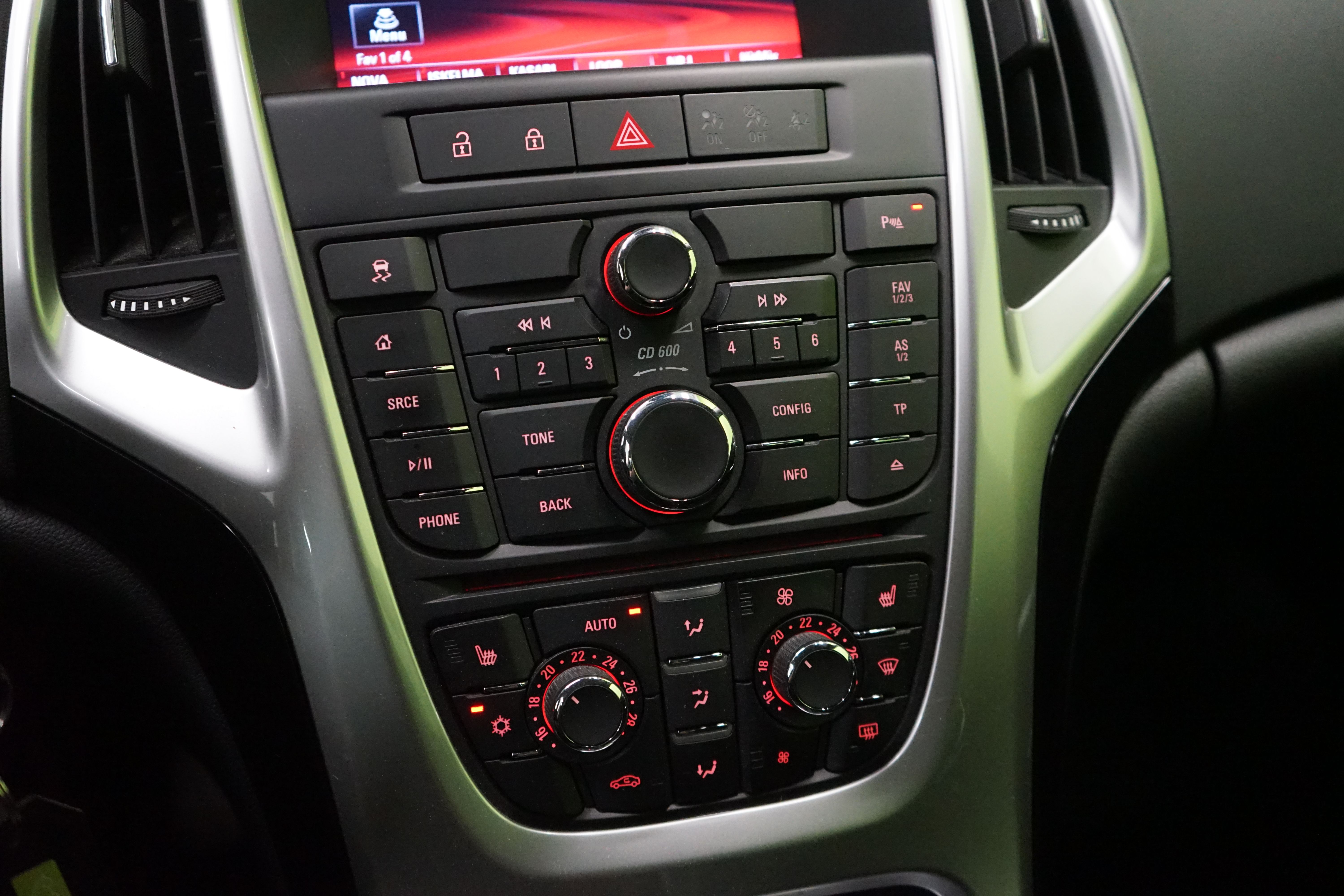 Opel Astra 2014