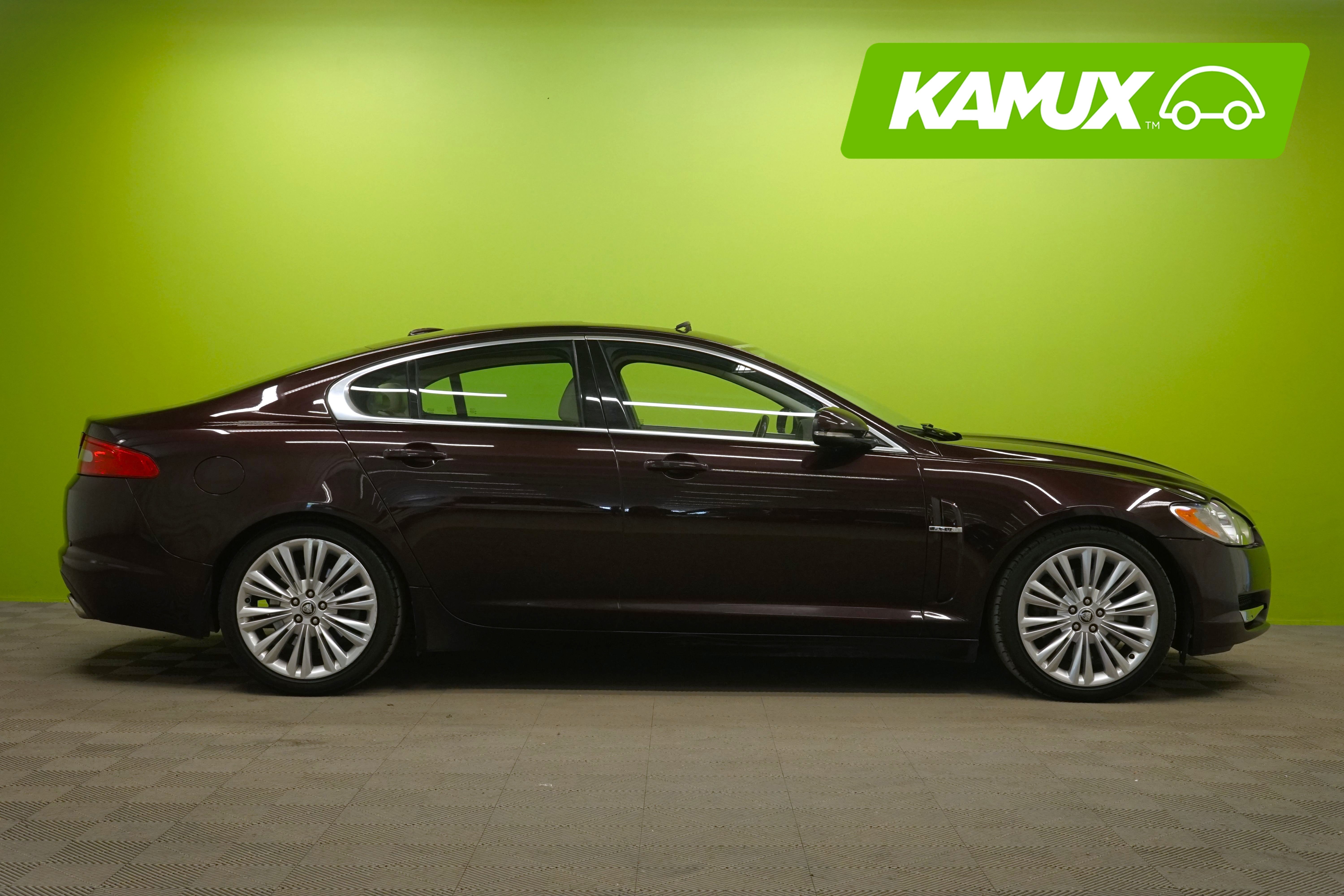 Jaguar XF 2011